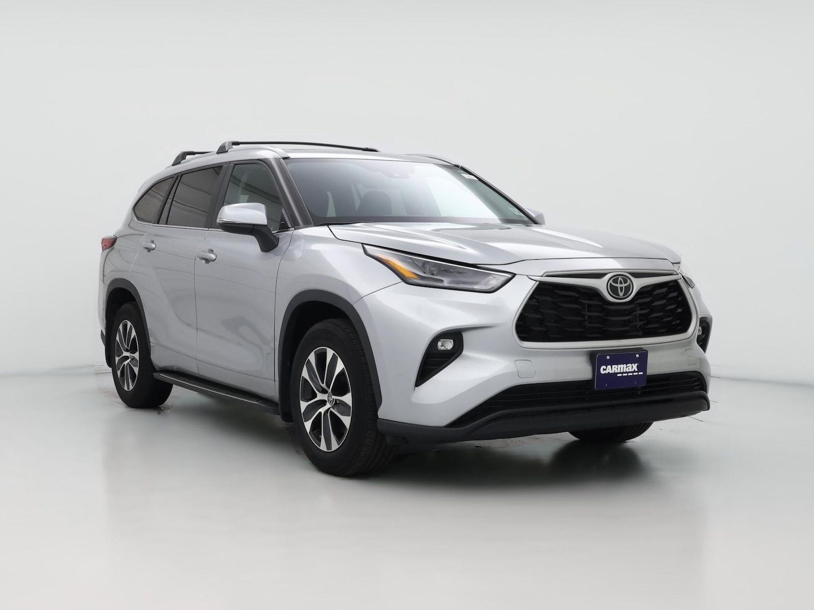 2023 Toyota Highlander XLE - Photo 1