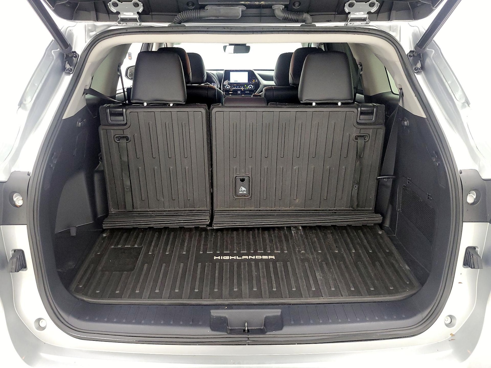 2023 Toyota Highlander XLE - Photo 23