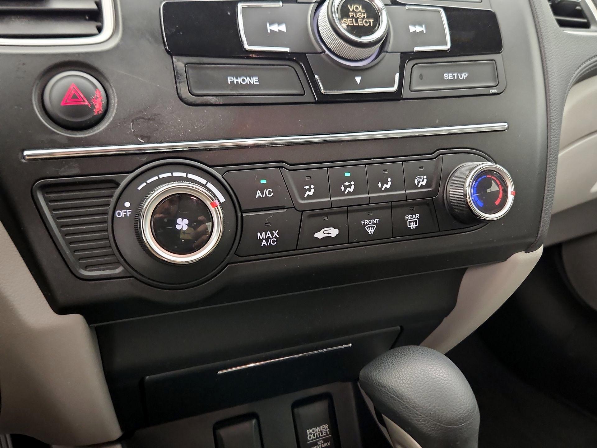 Thumbnail: 2015 Honda Civic - 16