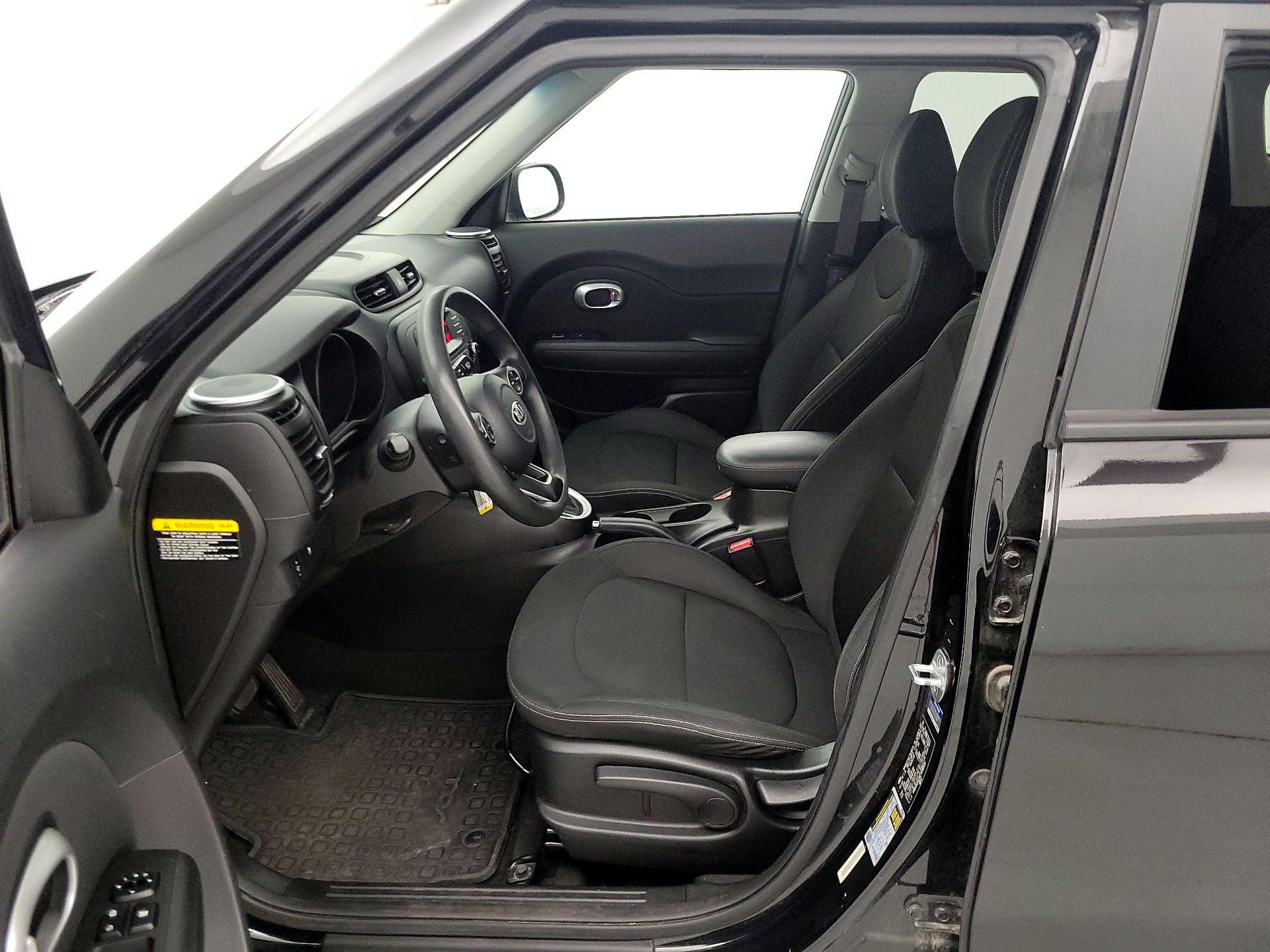 Thumbnail: 2014 Kia Soul - 11