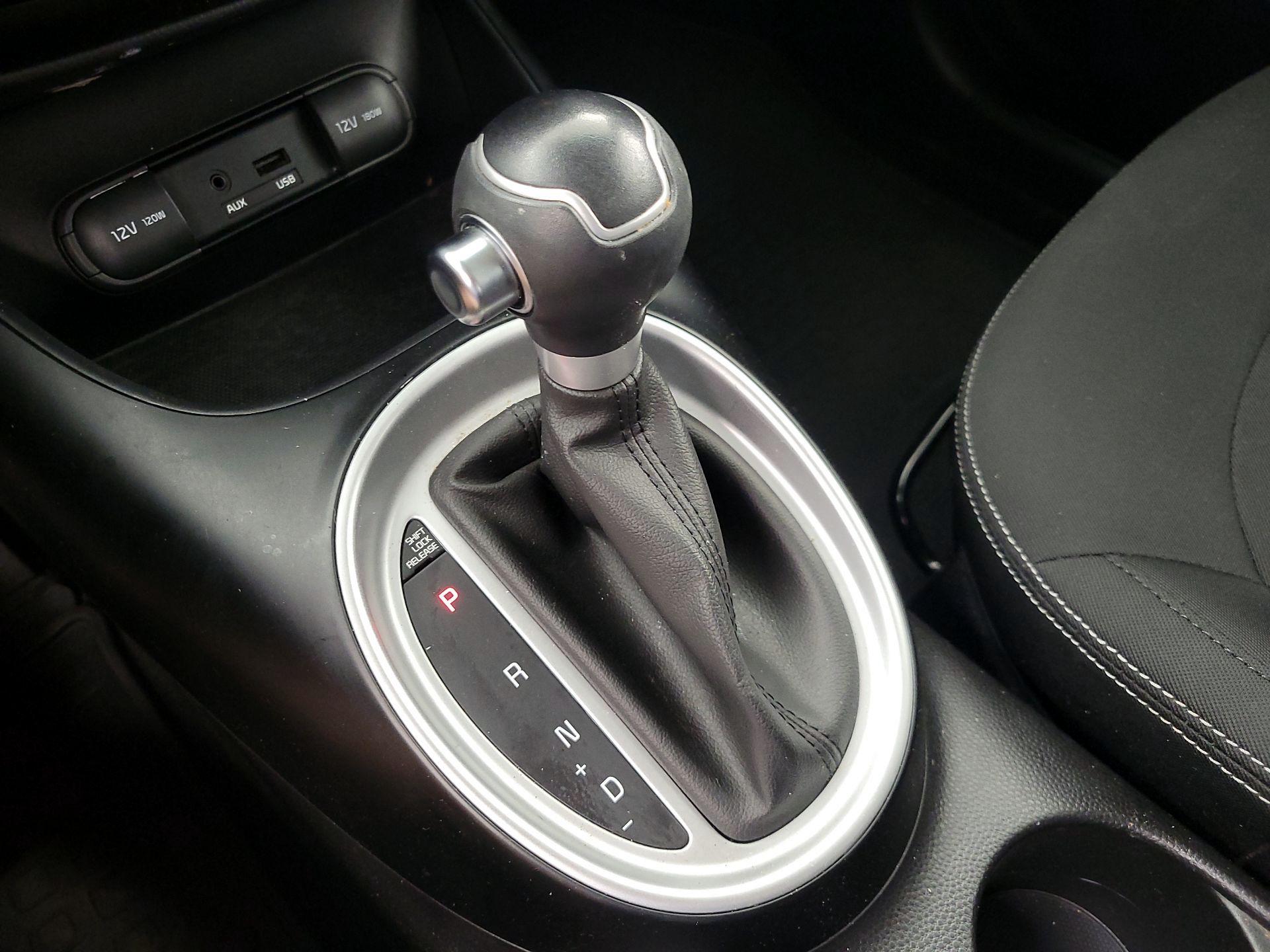 Thumbnail: 2014 Kia Soul - 16