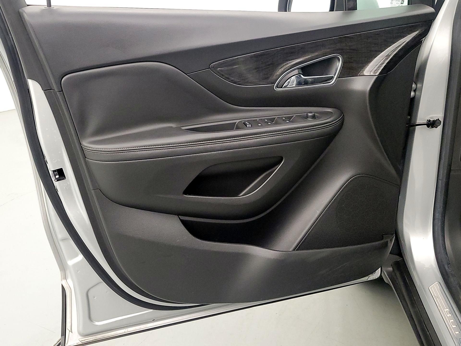 Thumbnail: 2016 Buick Encore - 12