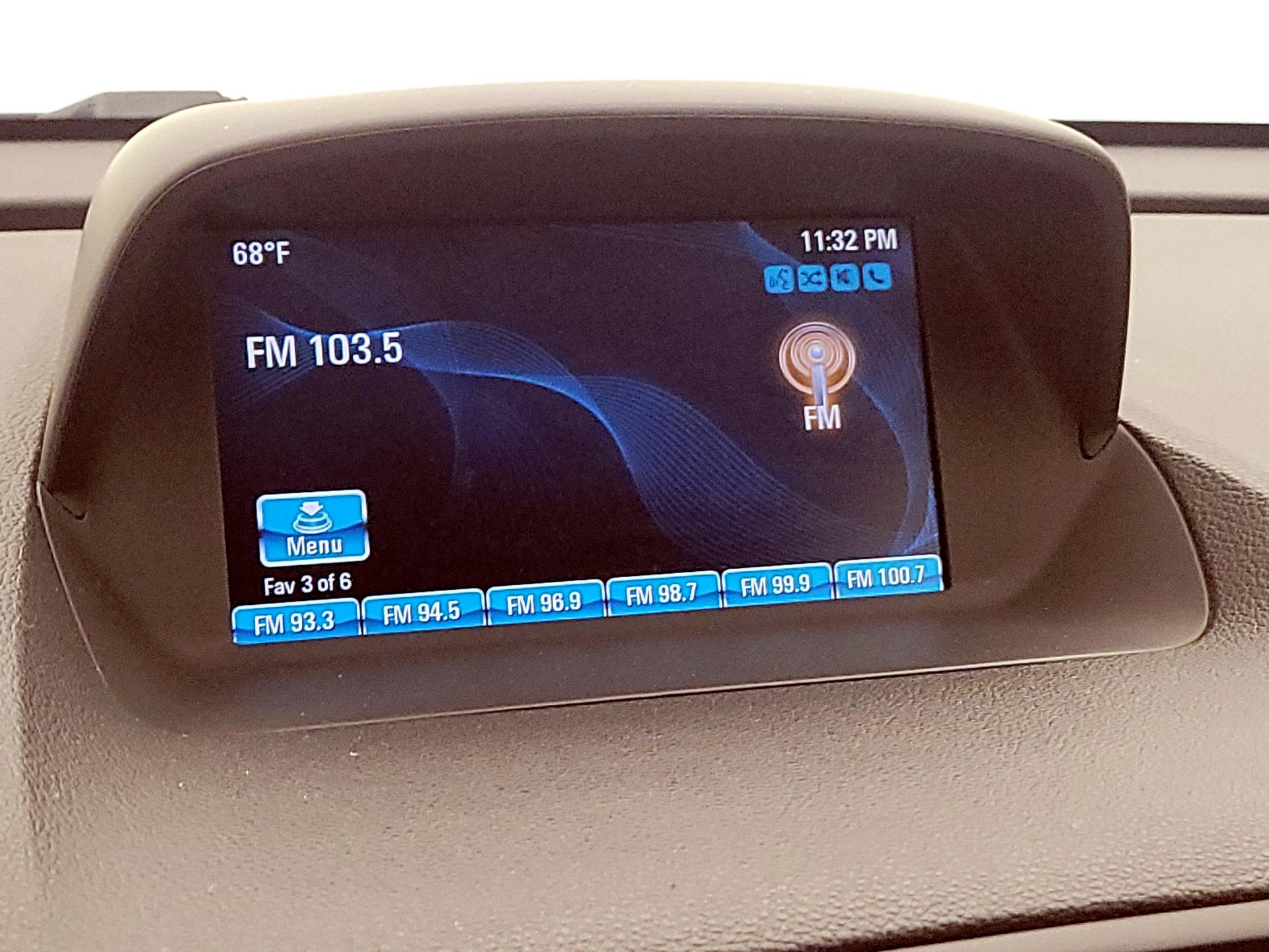 Thumbnail: 2016 Buick Encore - 15