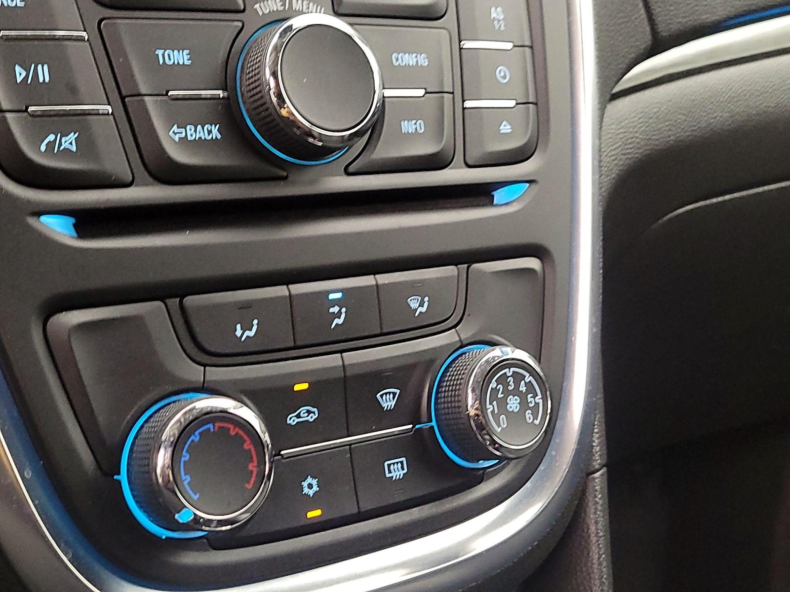 2016 Buick Encore Base - Photo 17