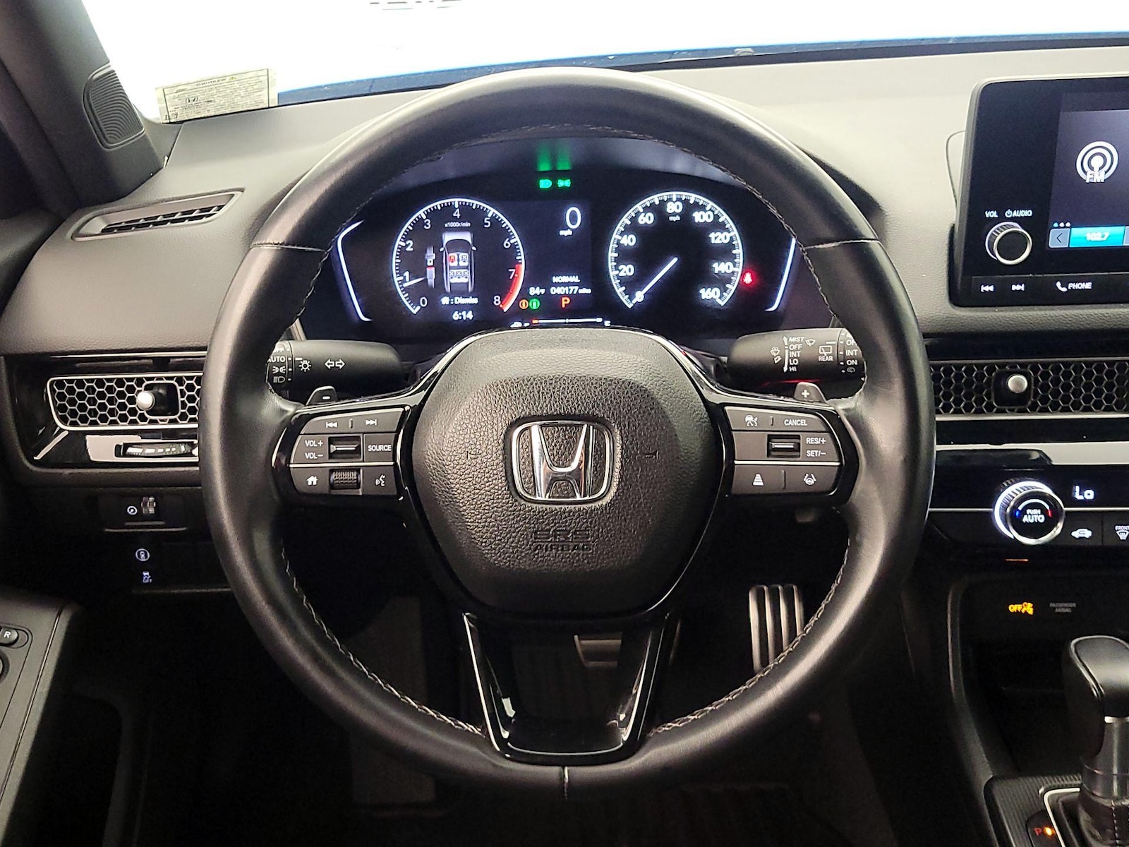 2024 Honda Civic Hatchback Sport - Photo 11