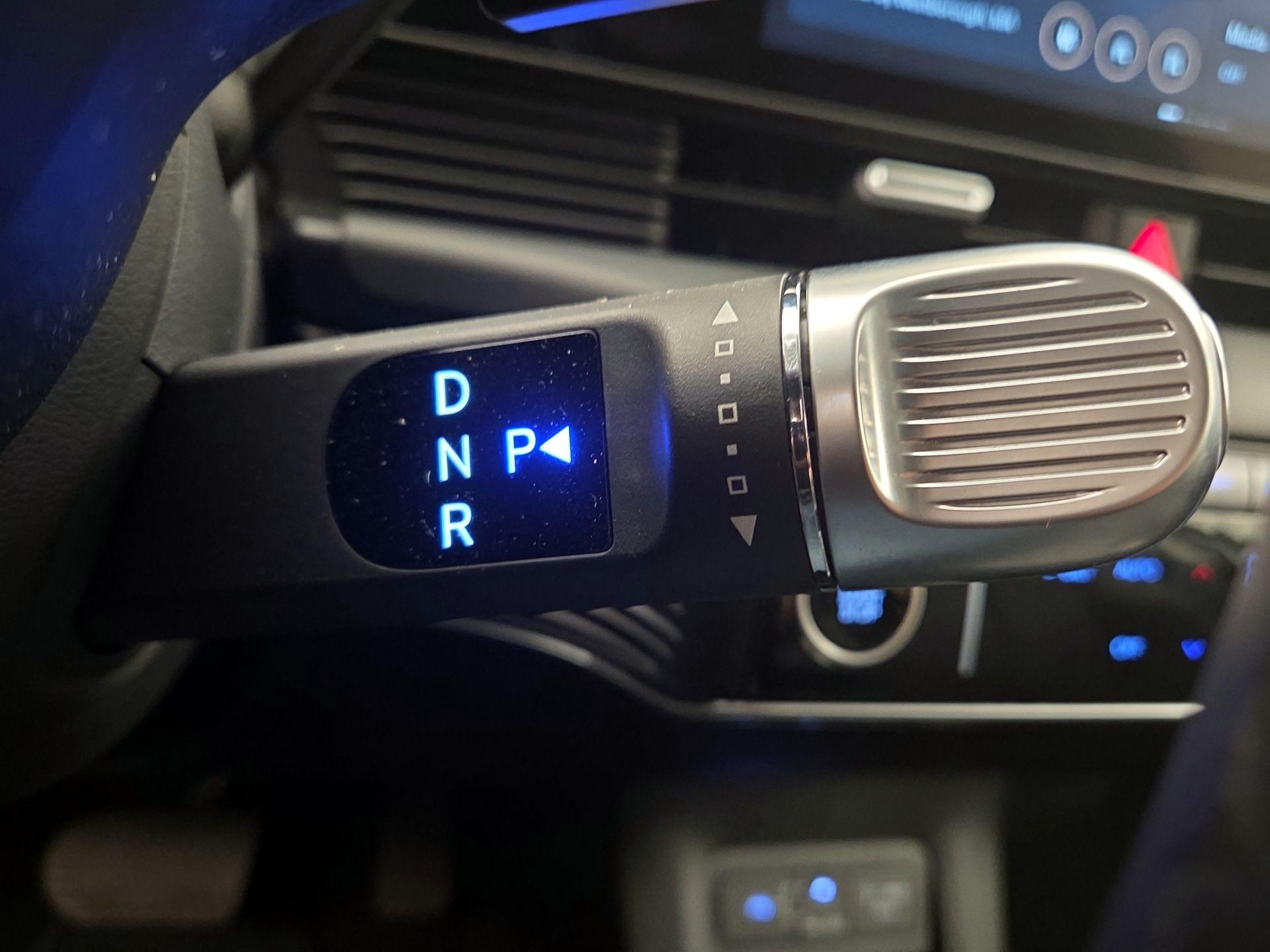 Thumbnail: 2025 Hyundai Ioniq 5 - 18