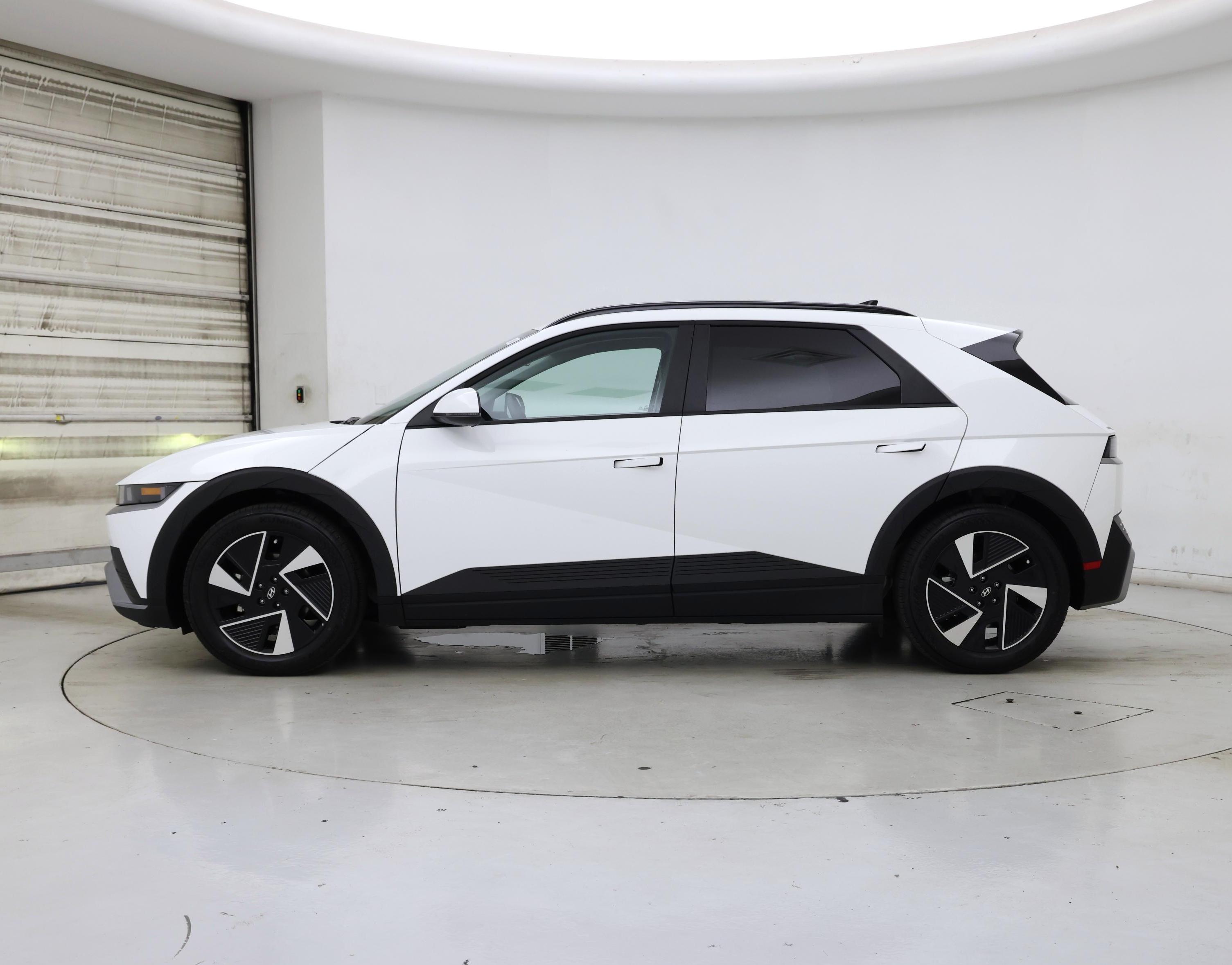 Thumbnail: 2025 Hyundai Ioniq 5 - 3
