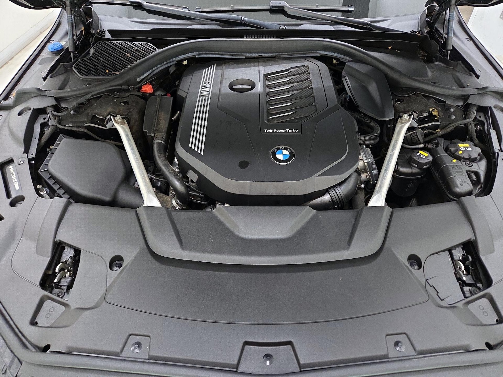 2020 BMW 7 Series 740i - Photo 23