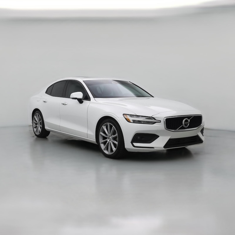 2021 Volvo S60 T6 Momentum