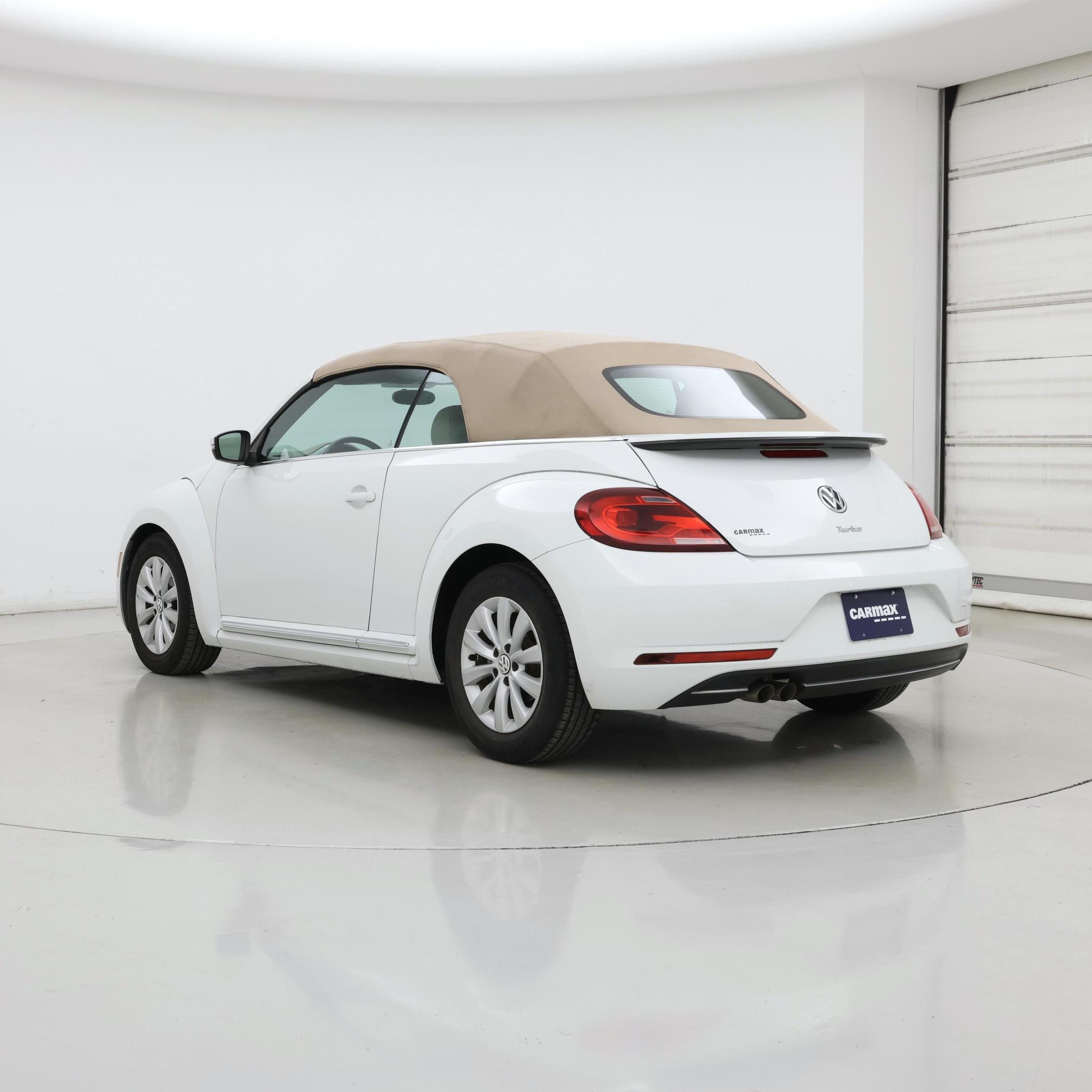 Thumbnail: 2018 Volkswagen Beetle - 2