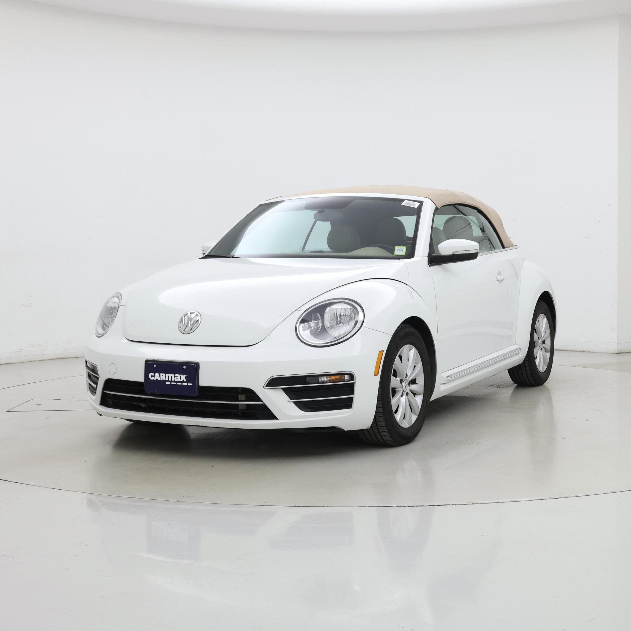 Thumbnail: 2018 Volkswagen Beetle - 4