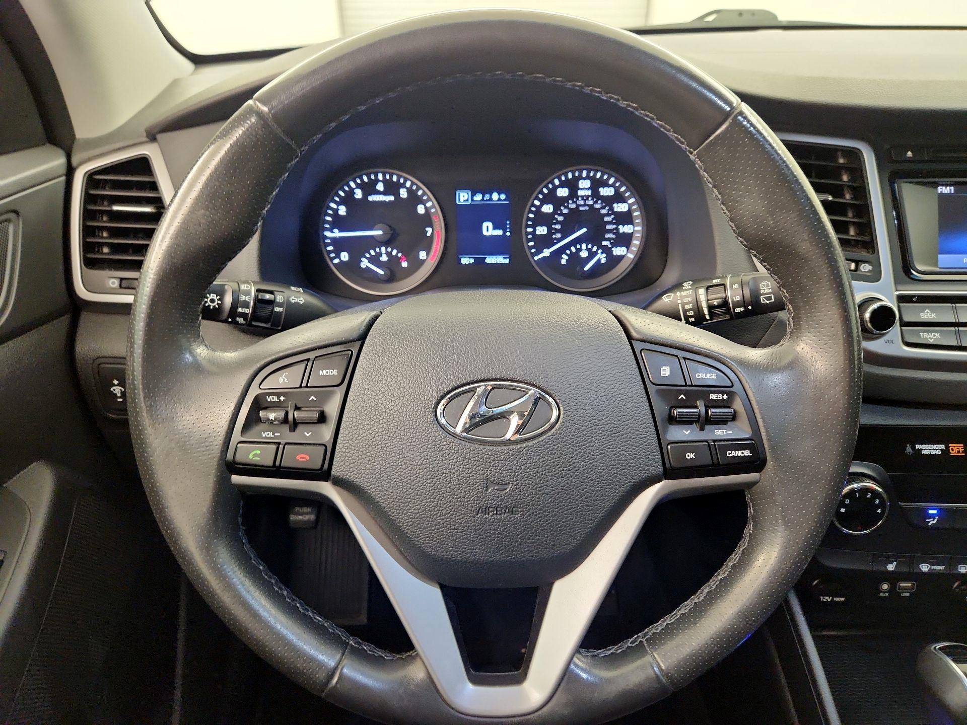Thumbnail: 2017 Hyundai Tucson - 10