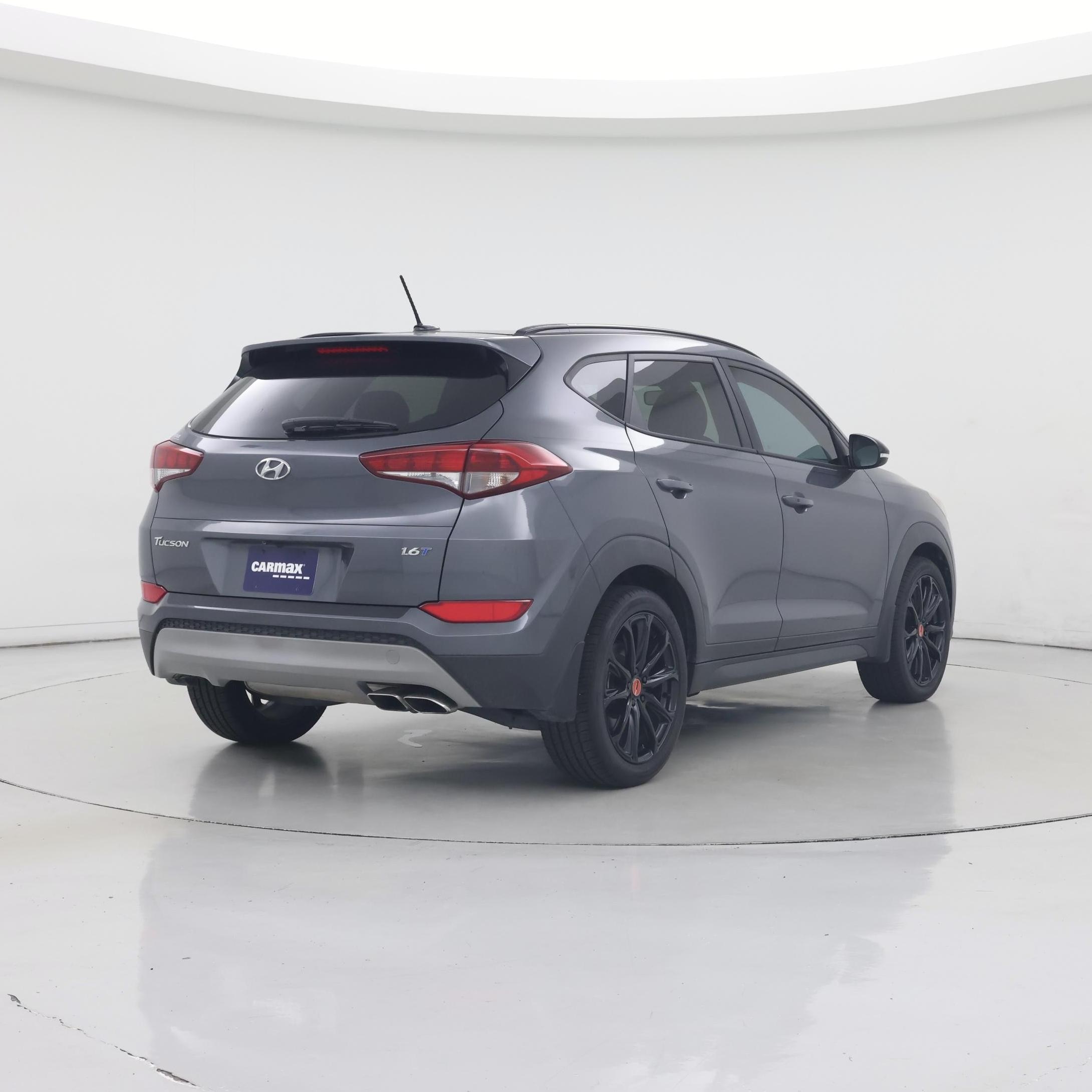 Thumbnail: 2017 Hyundai Tucson - 8