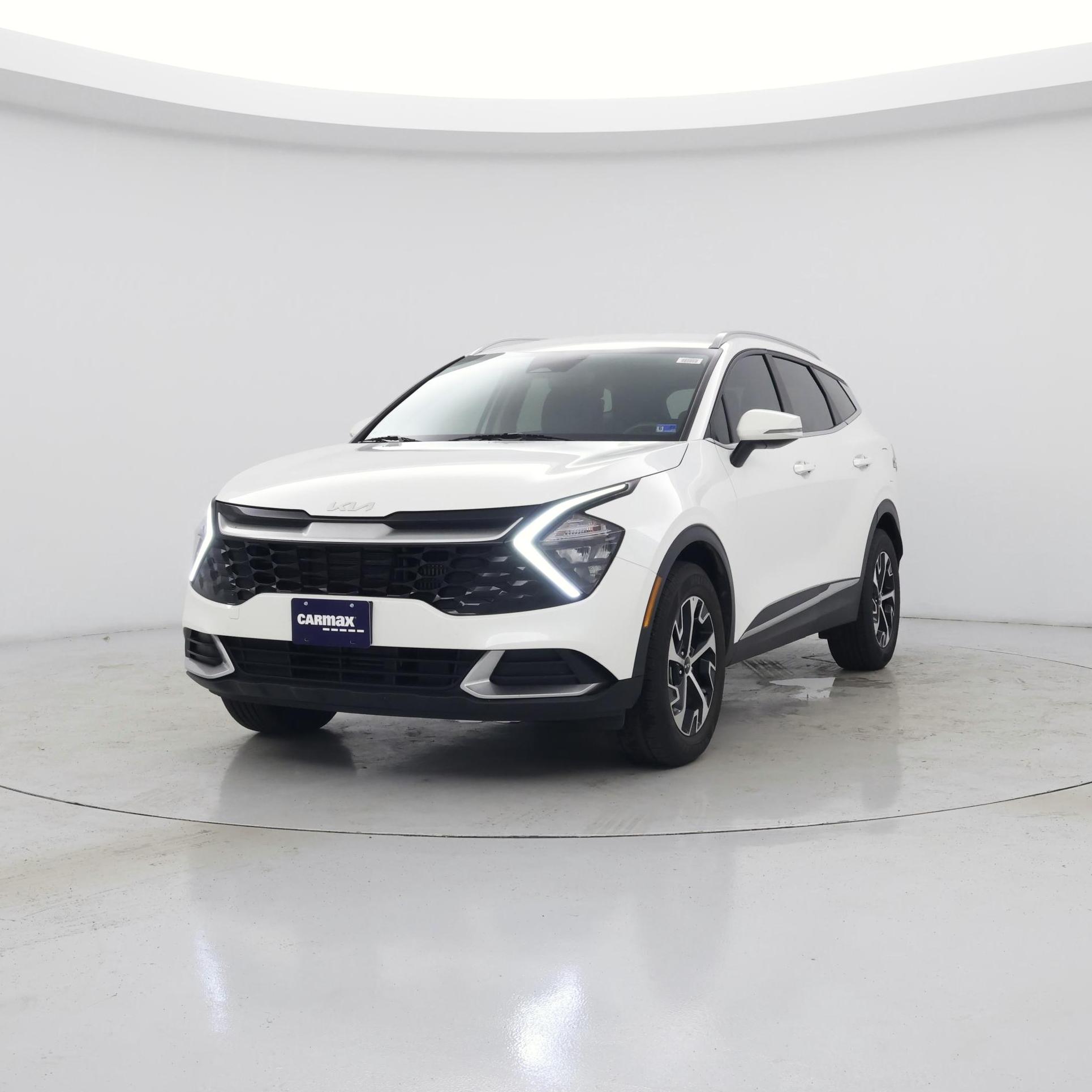 Thumbnail: 2023 Kia Sportage - 4