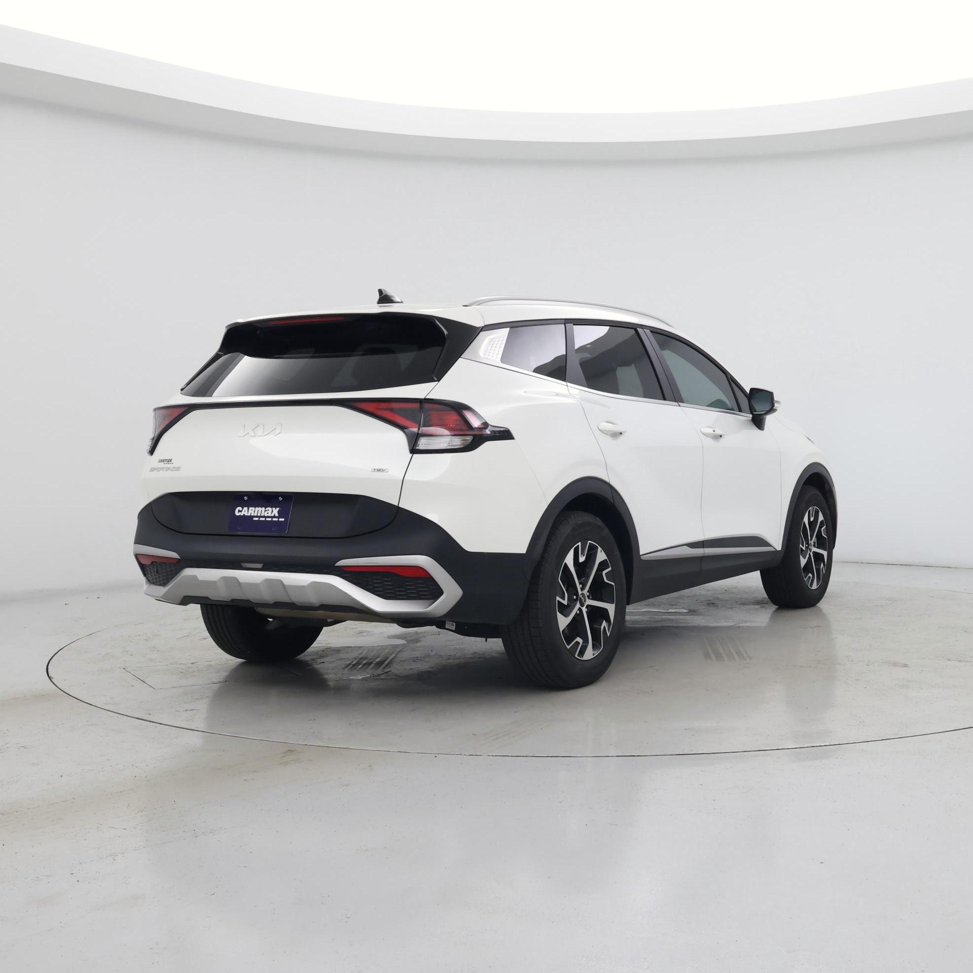 Thumbnail: 2023 Kia Sportage - 8
