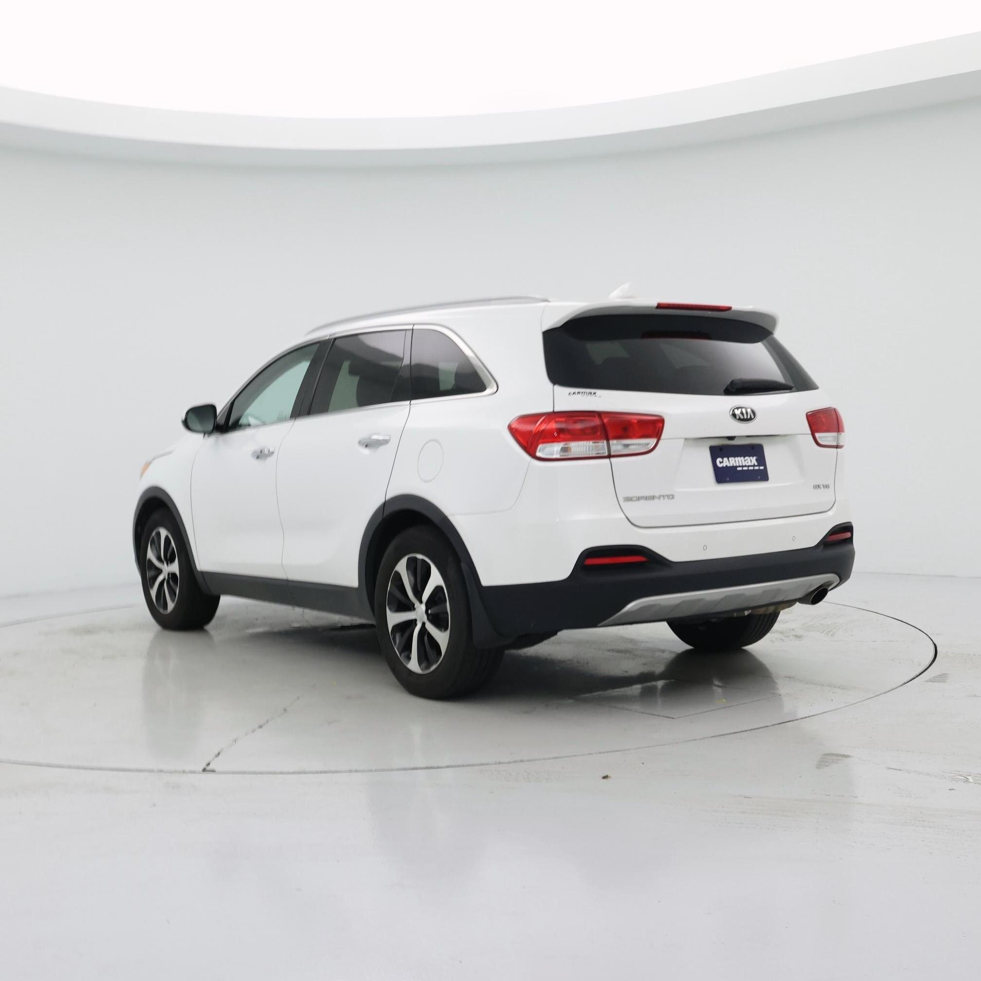 Thumbnail: 2017 Kia Sorento - 2