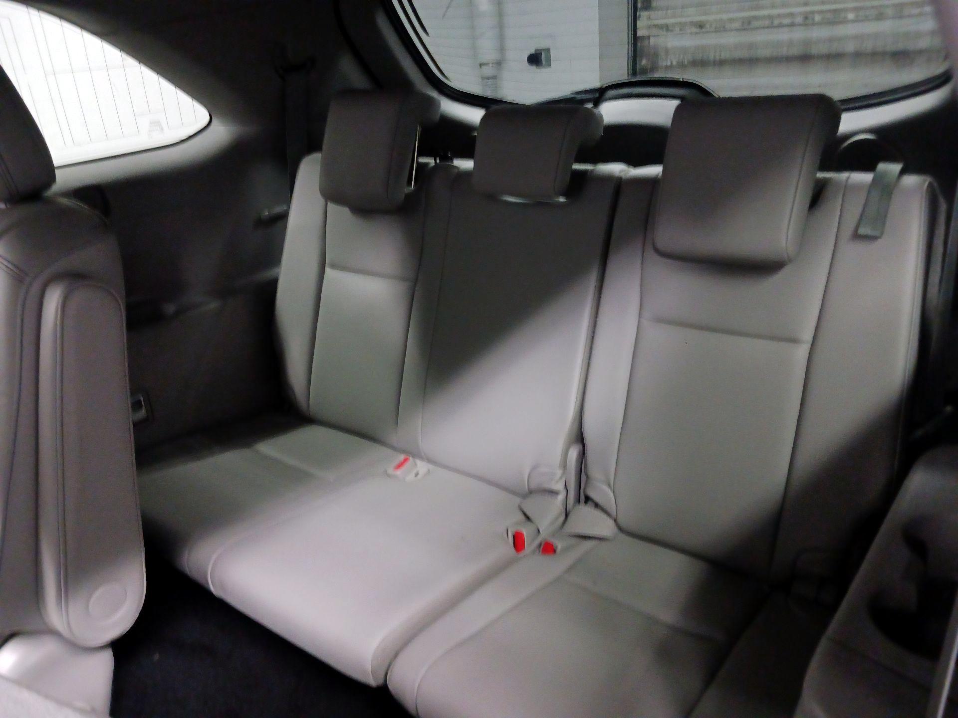 Thumbnail: 2019 Toyota Highlander - 20