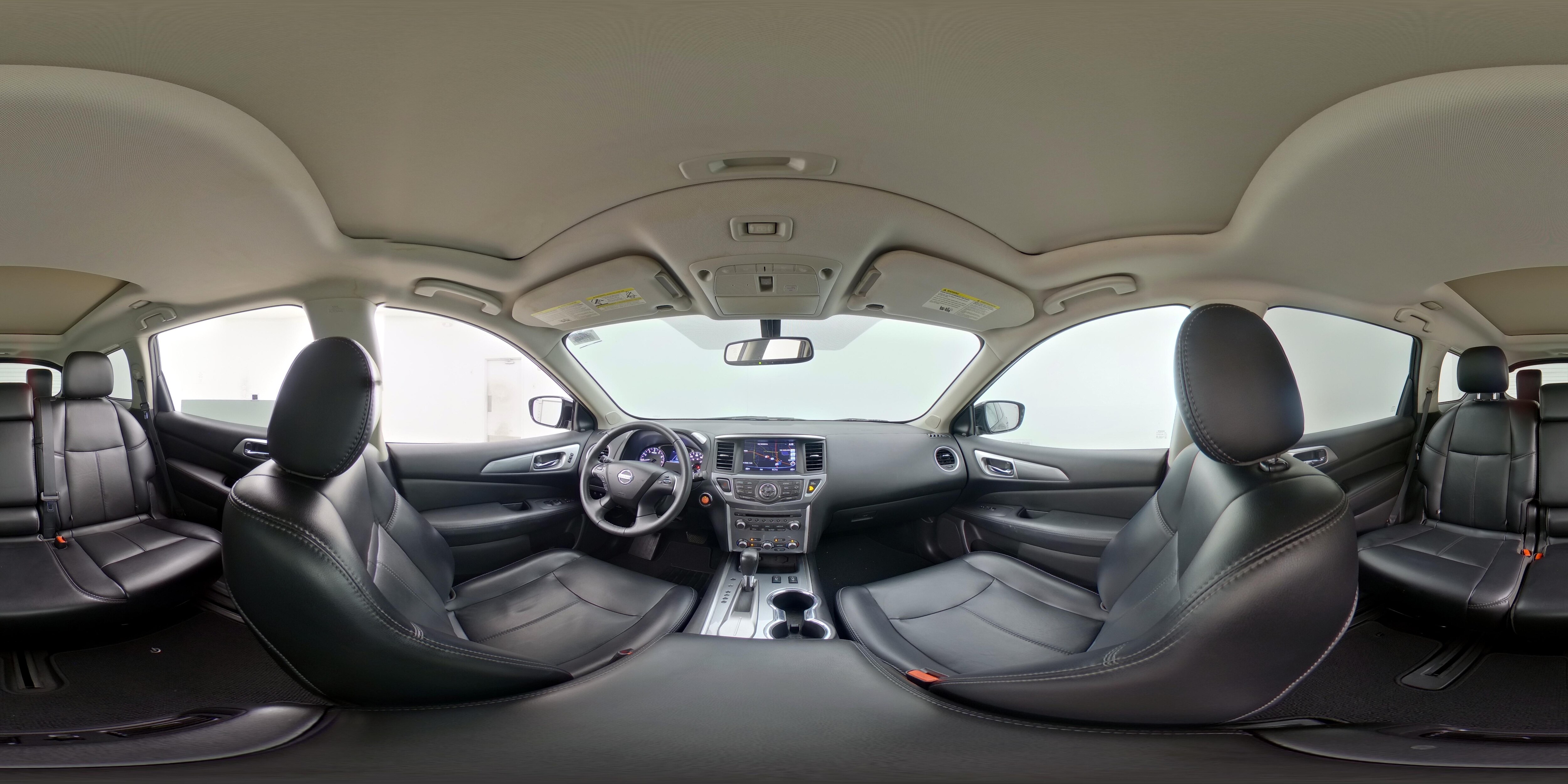 2017 Nissan Pathfinder SL - Photo 28