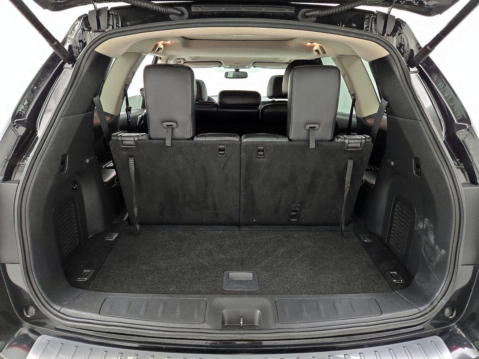 2017 Nissan Pathfinder SL - Photo 24
