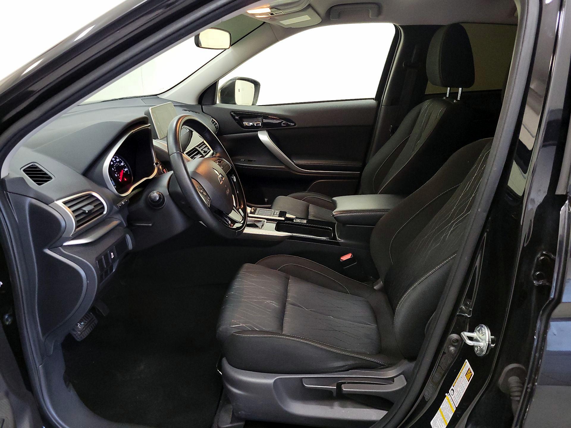 Thumbnail: 2019 Mitsubishi Eclipse Cross - 11