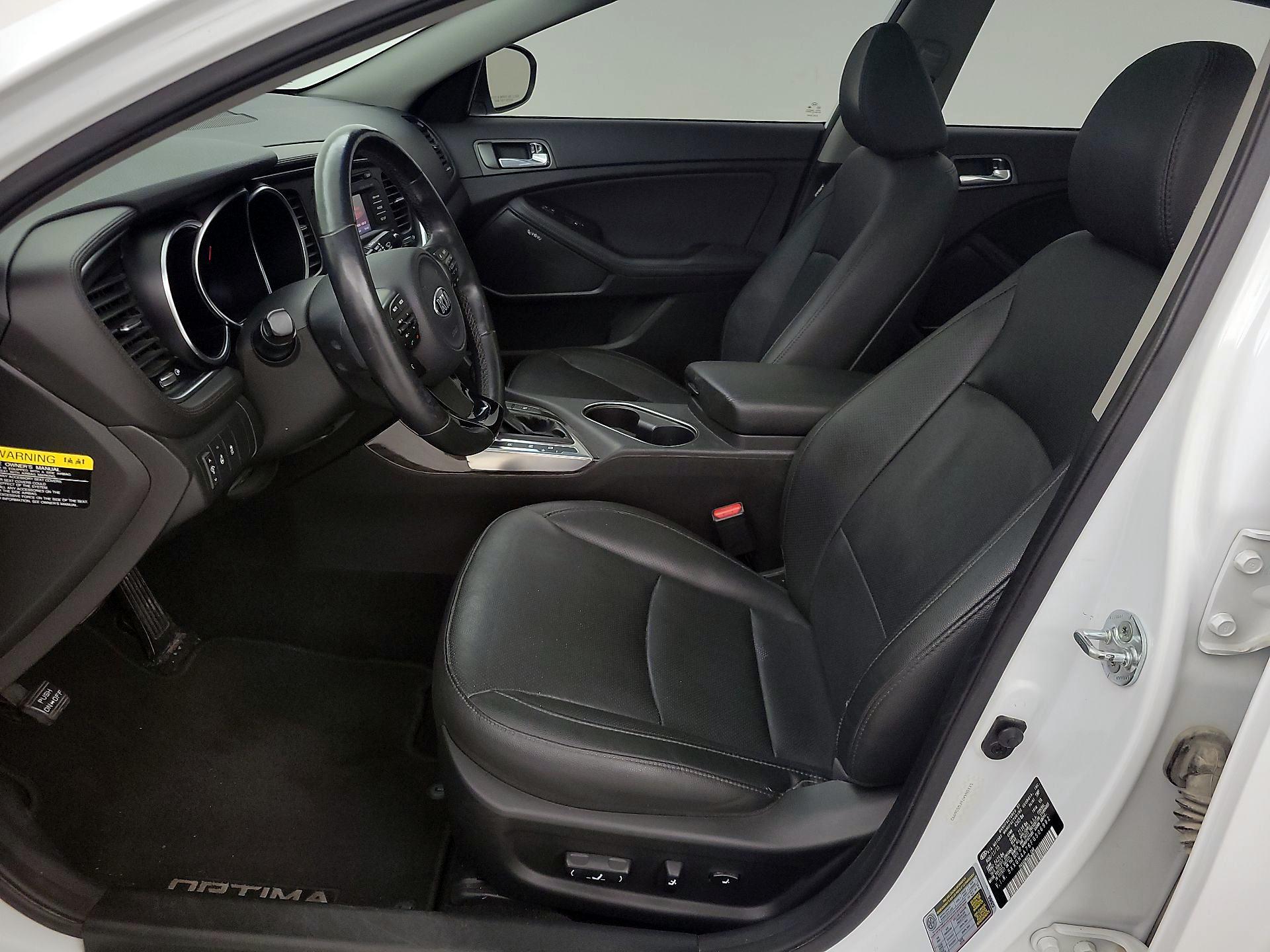 Thumbnail: 2015 Kia Optima - 11