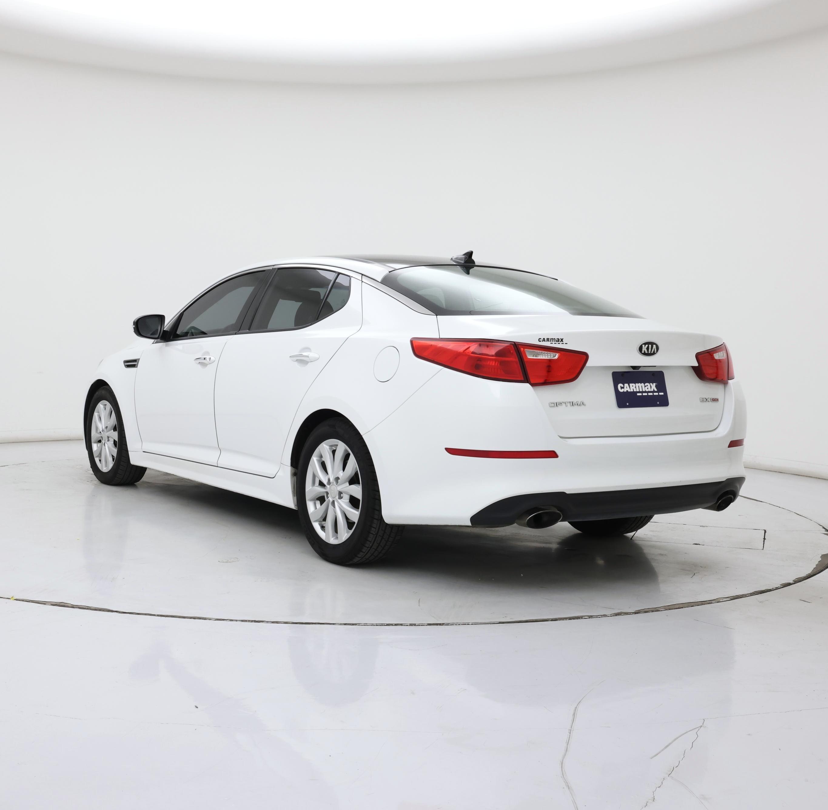 Thumbnail: 2015 Kia Optima - 2