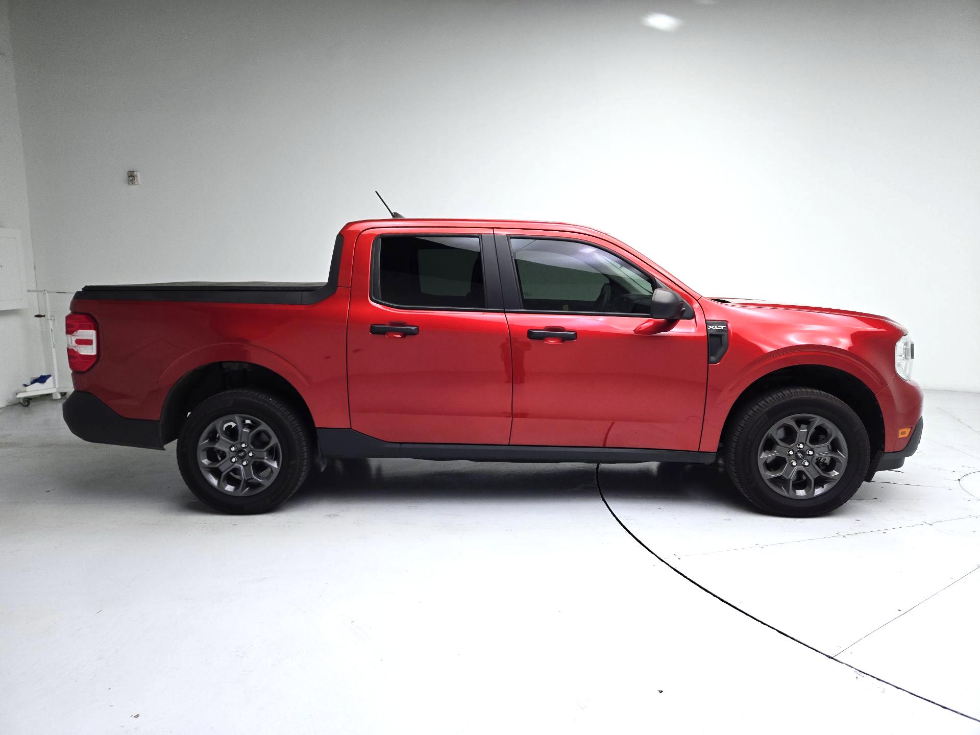 Thumbnail: 2023 Ford Maverick - 4