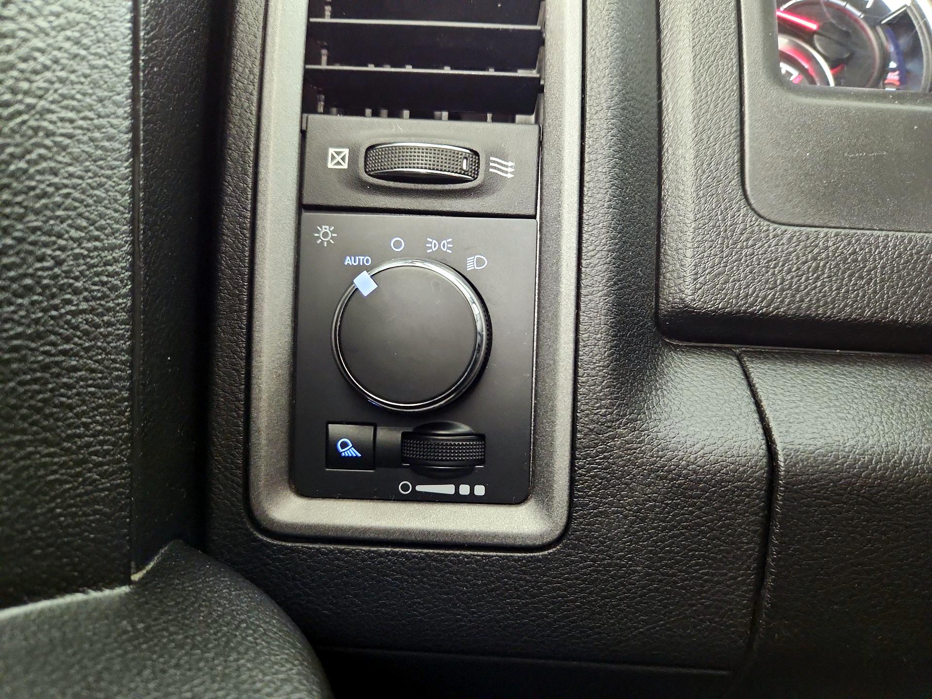 Thumbnail: 2022 RAM 1500 Classic - 13