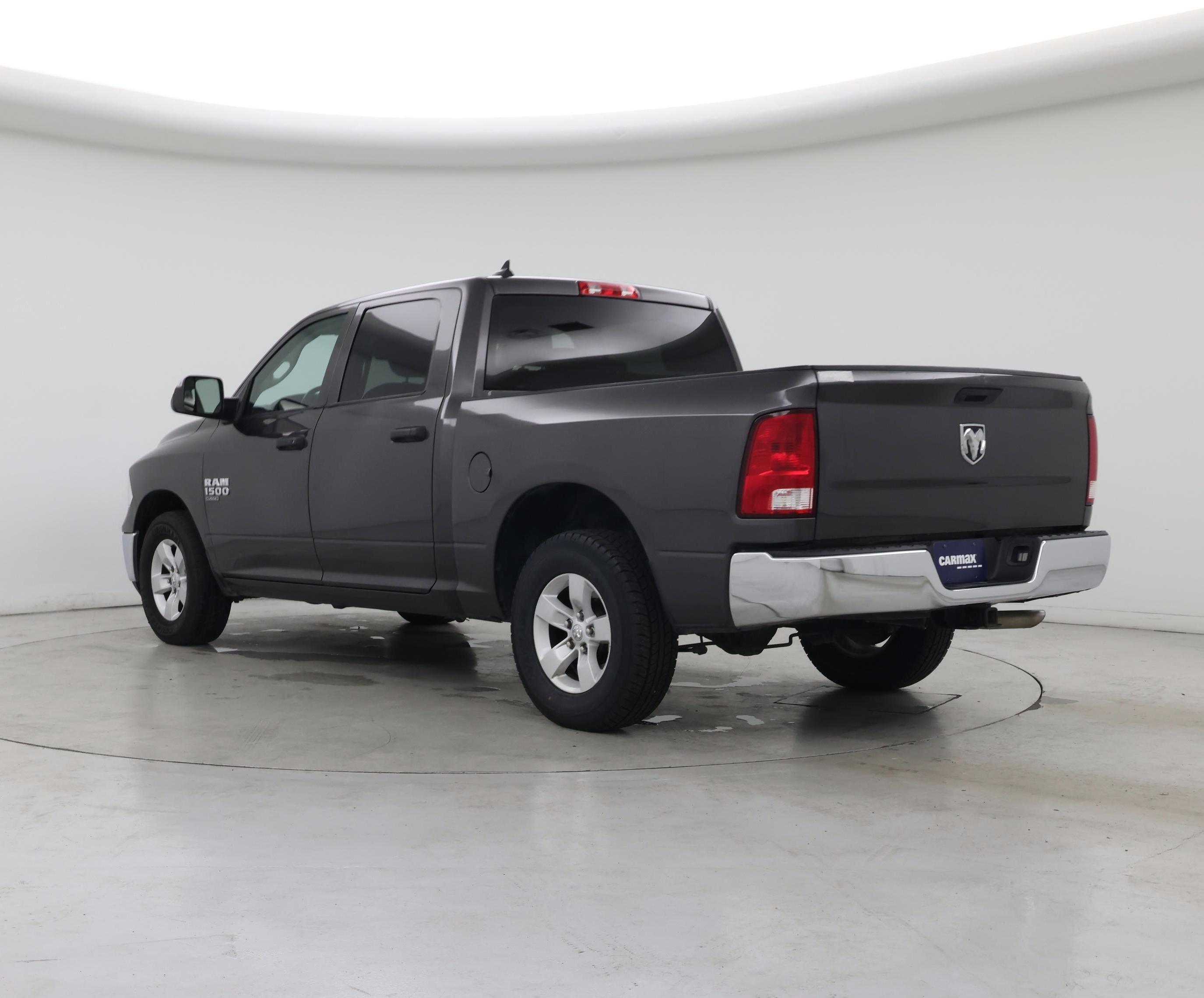 Thumbnail: 2022 RAM 1500 Classic - 2