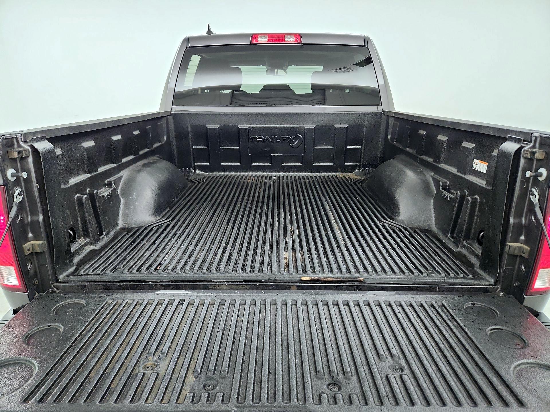 Thumbnail: 2022 RAM 1500 Classic - 20