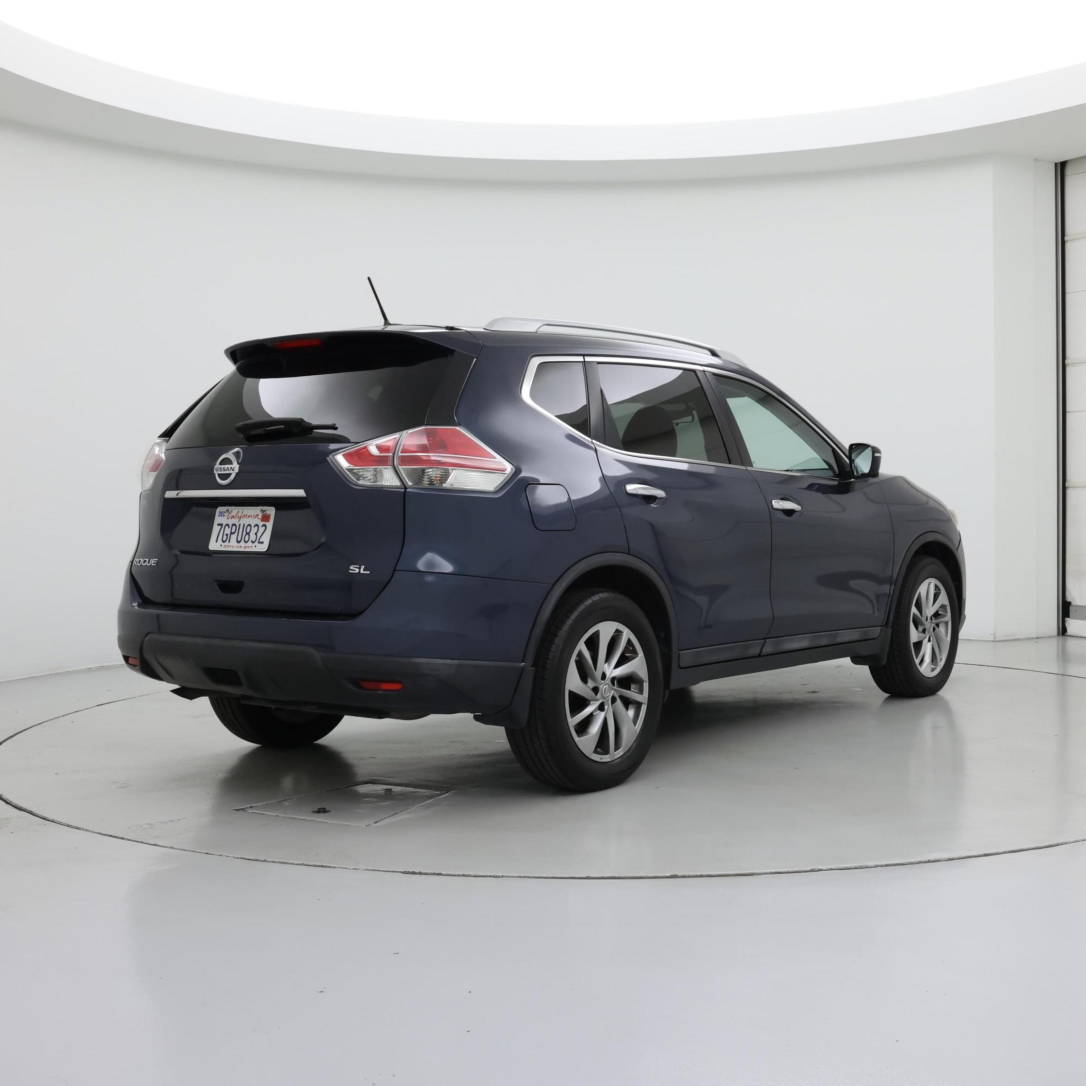 Thumbnail: 2015 Nissan Rogue - 8