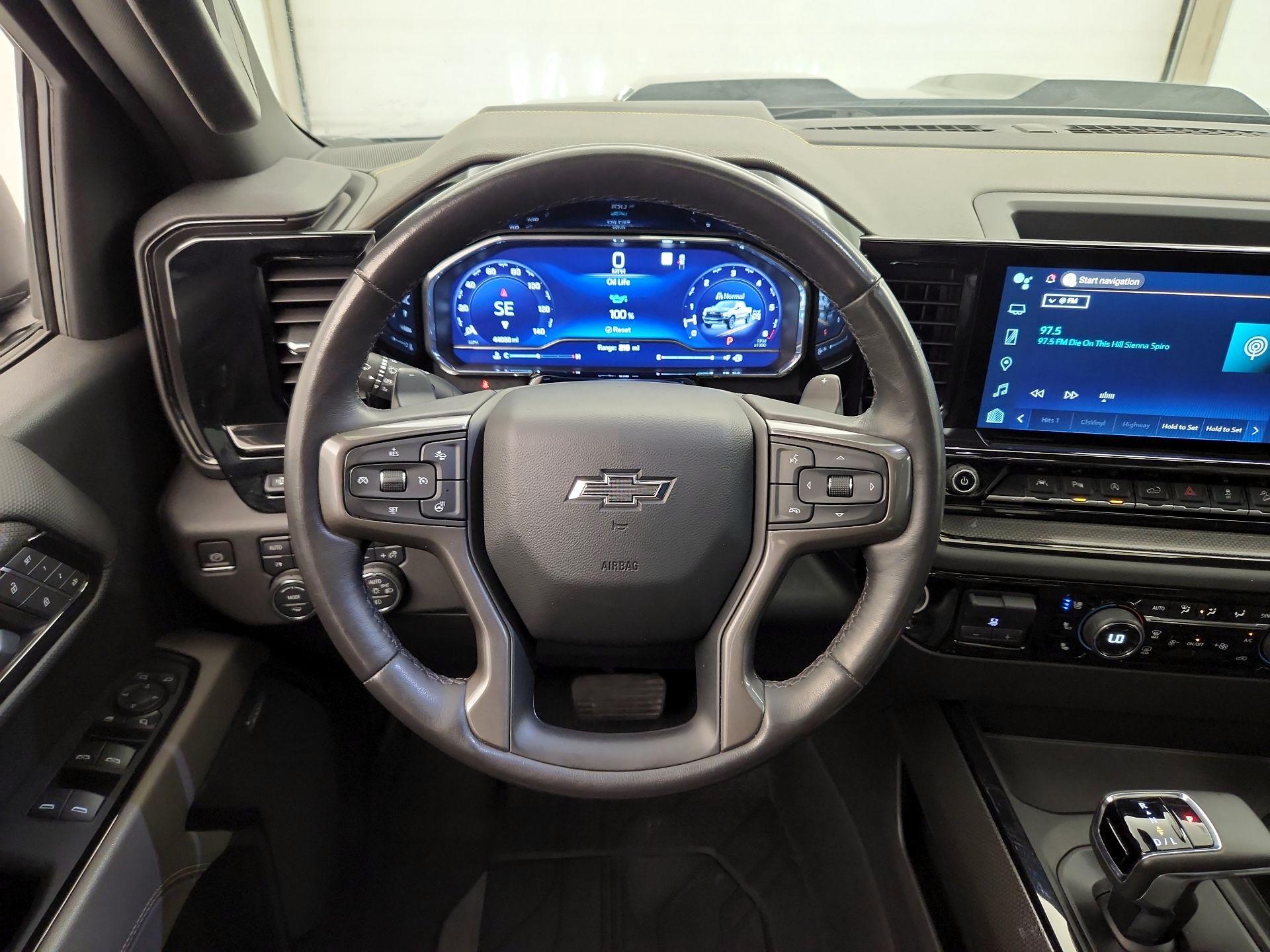 Thumbnail: 2023 Chevrolet Silverado 1500 - 10