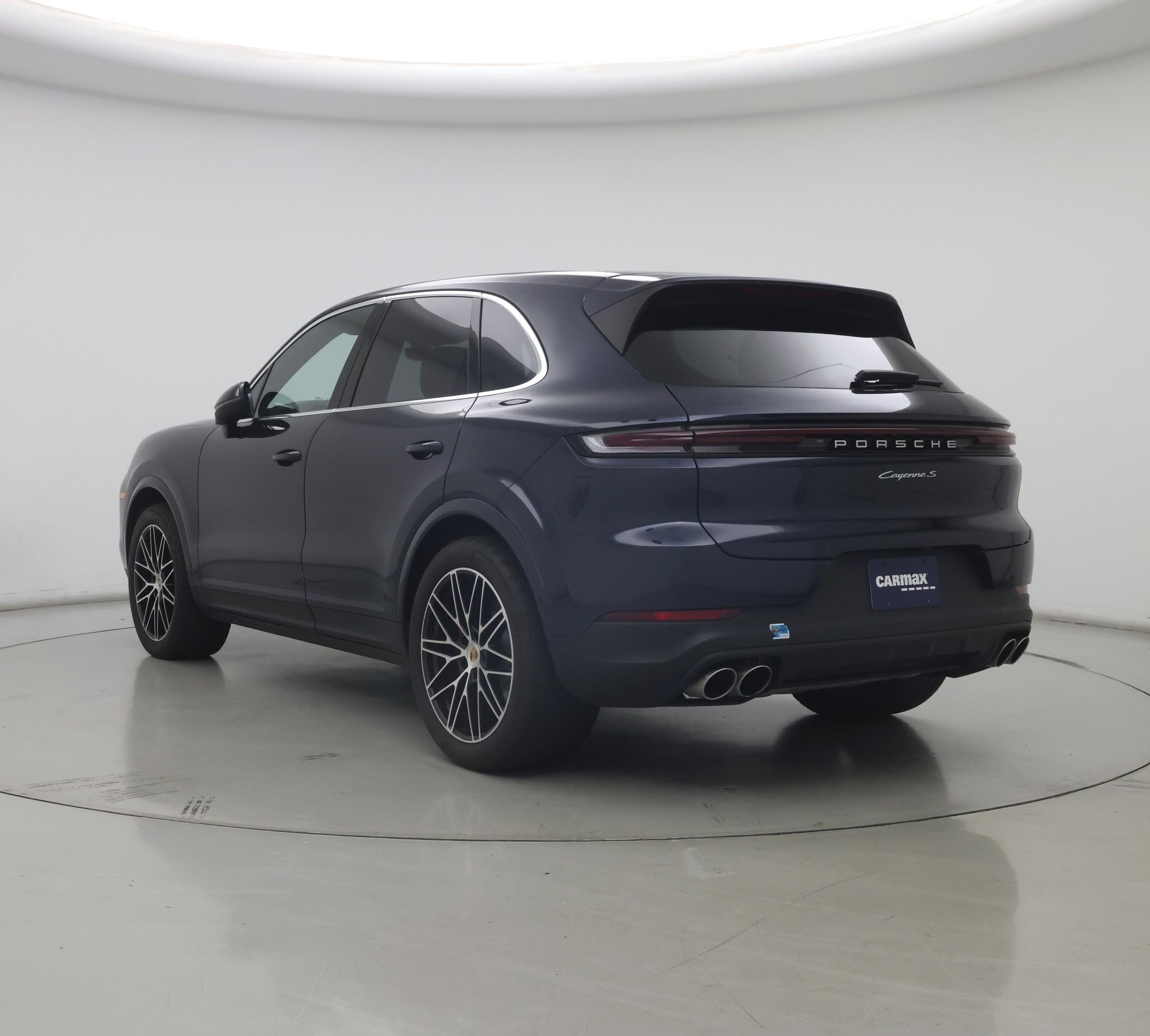 Thumbnail: 2024 Porsche Cayenne - 2