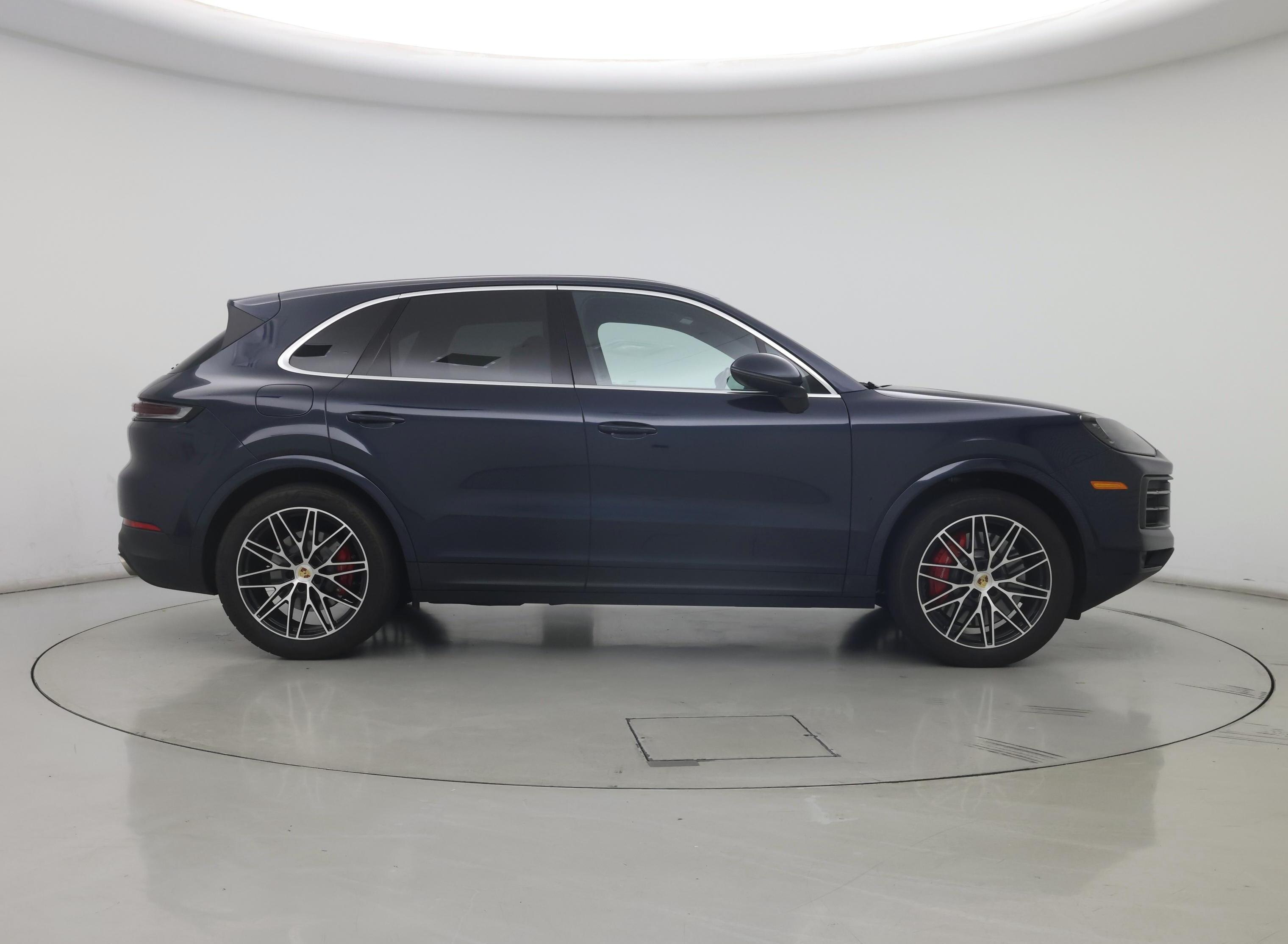 Thumbnail: 2024 Porsche Cayenne - 7