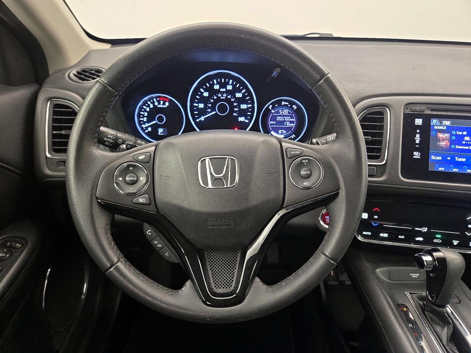 2018 Honda HR-V EX-L - Photo 11