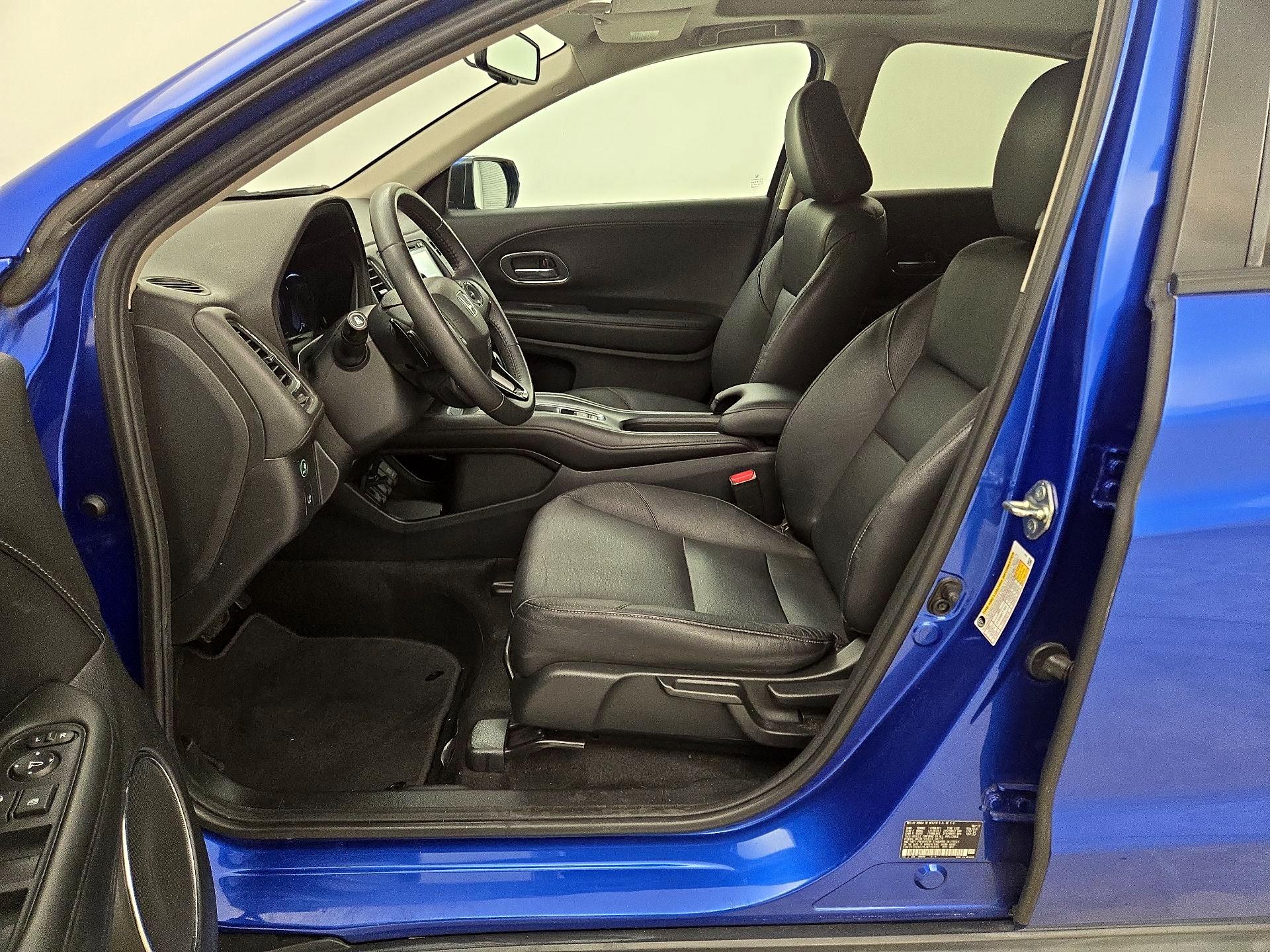Thumbnail: 2018 Honda HR-V - 11