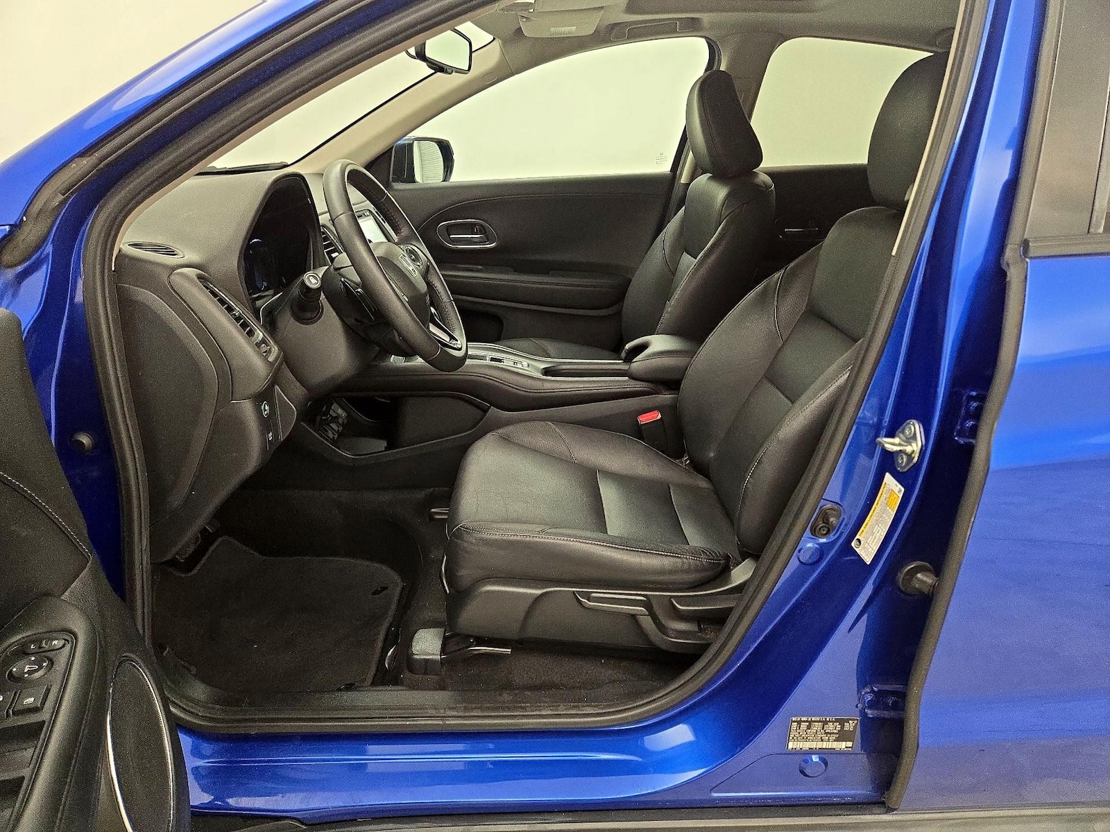 2018 Honda HR-V EX-L - Photo 12