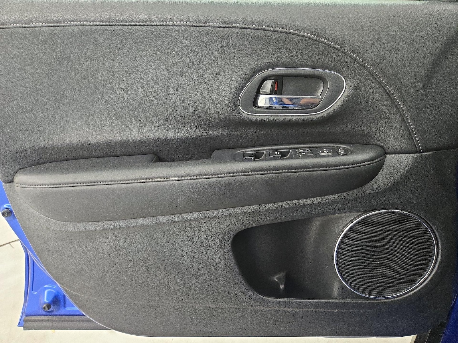 2018 Honda HR-V EX-L - Photo 13