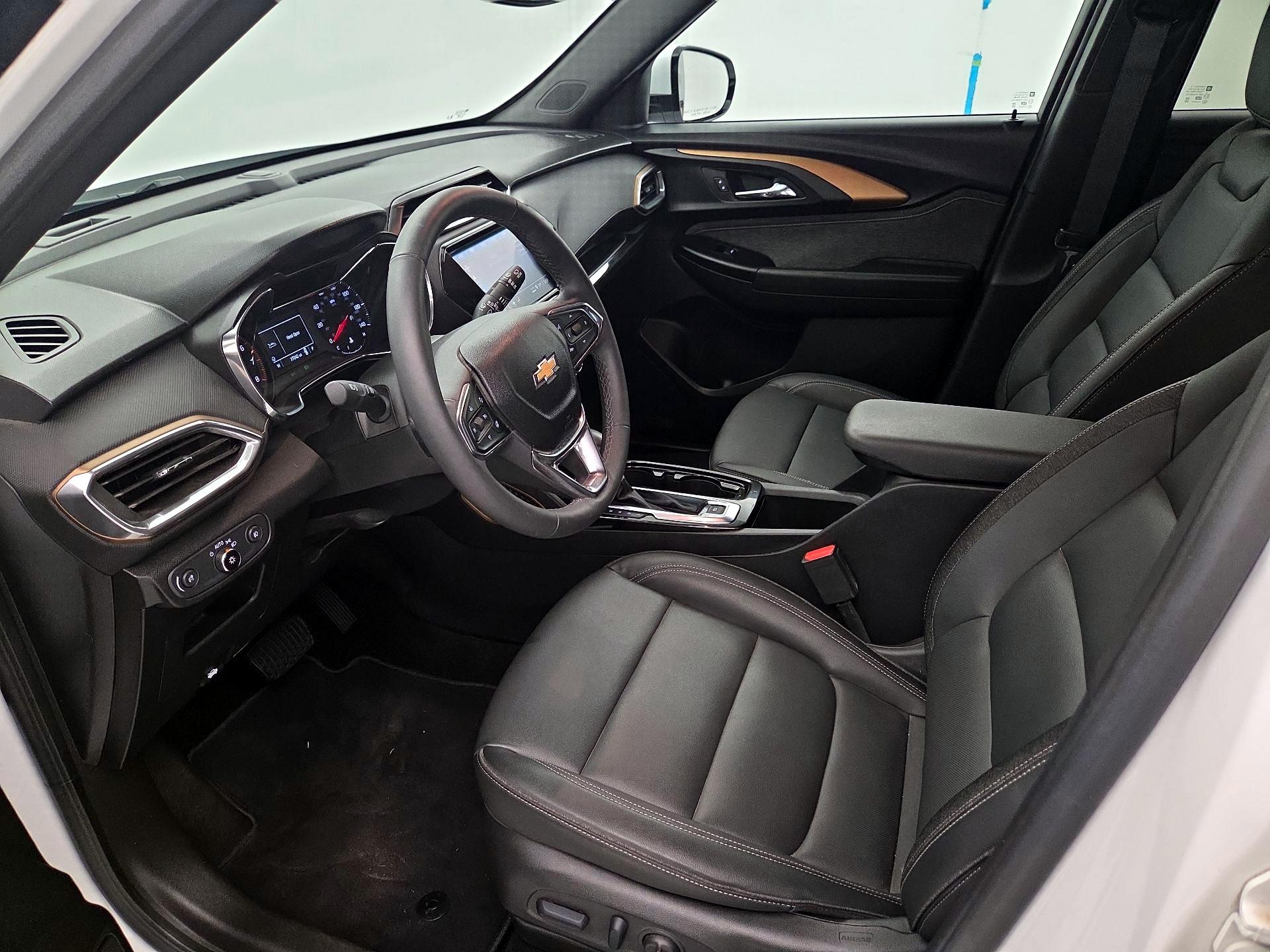 Thumbnail: 2023 Chevrolet TrailBlazer - 11