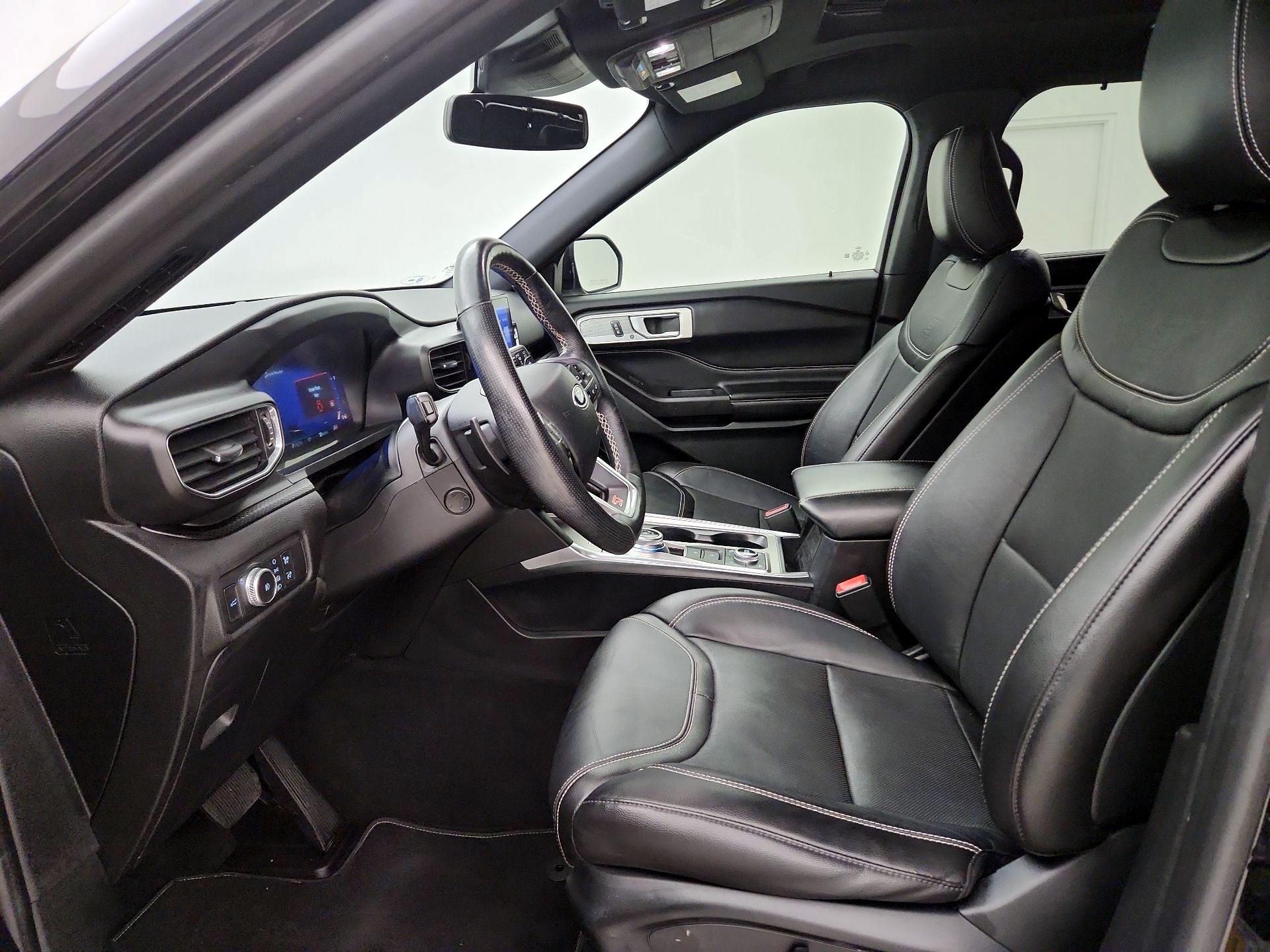 Thumbnail: 2020 Ford Explorer - 11