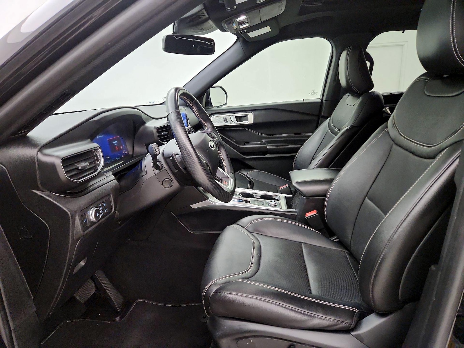 2020 Ford Explorer ST - Photo 12