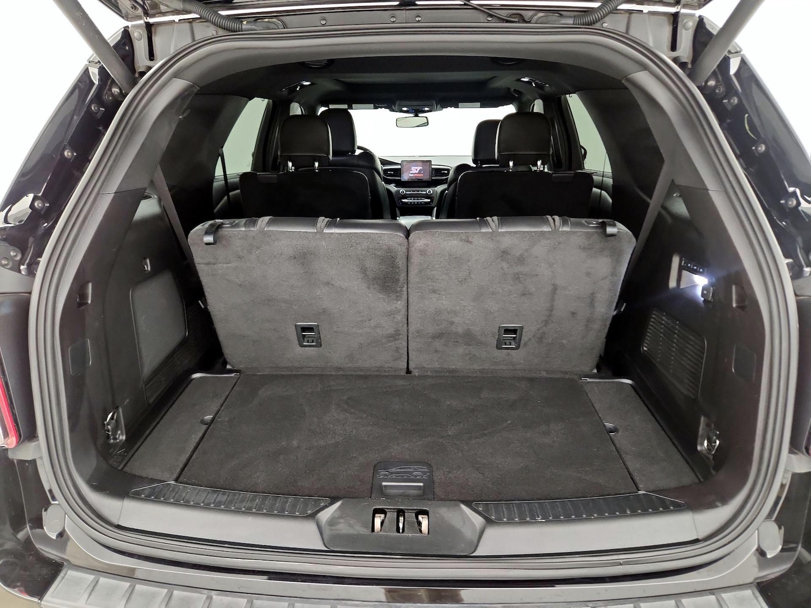 2020 Ford Explorer ST - Photo 24