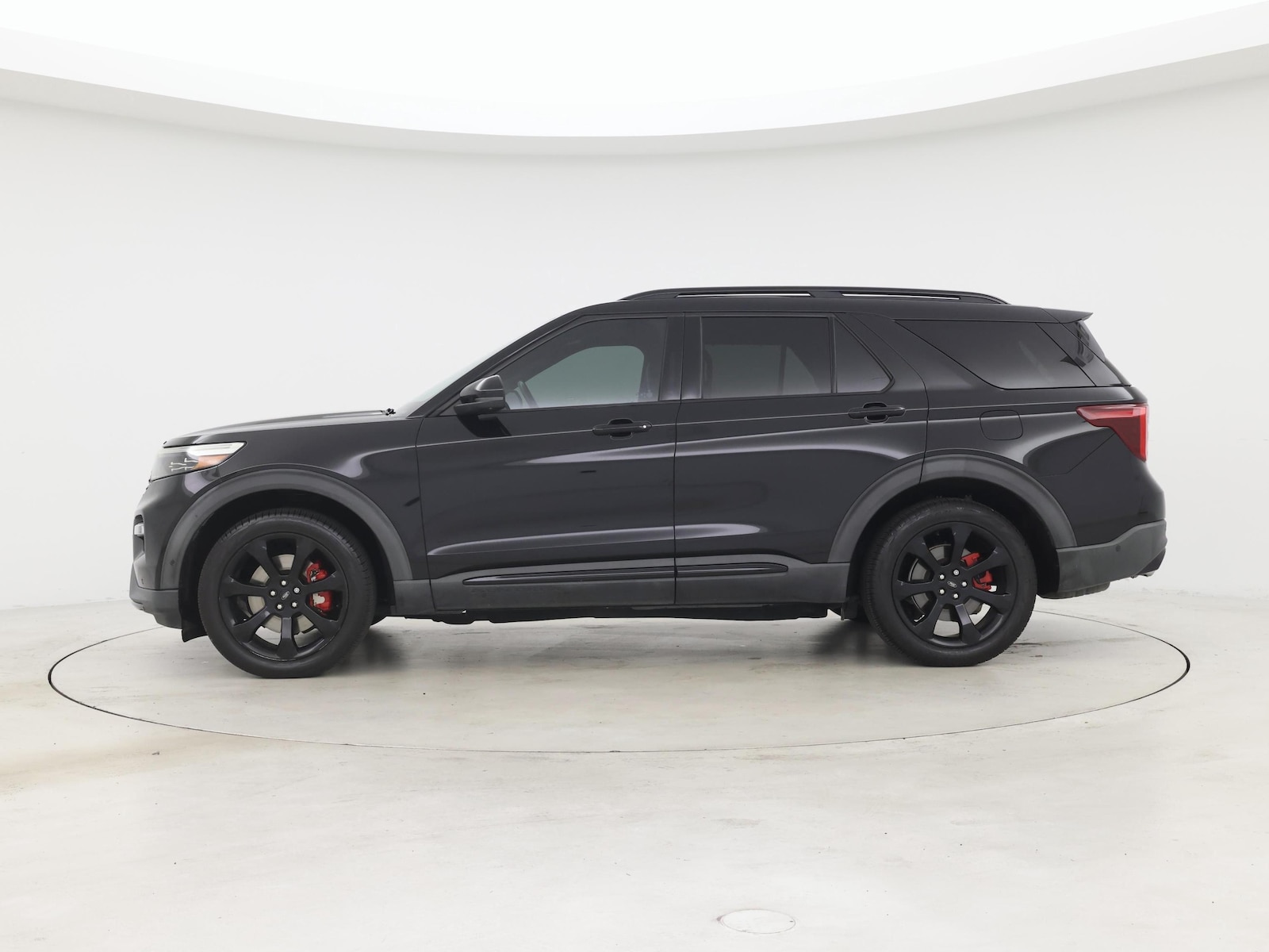 2020 Ford Explorer ST - Photo 4
