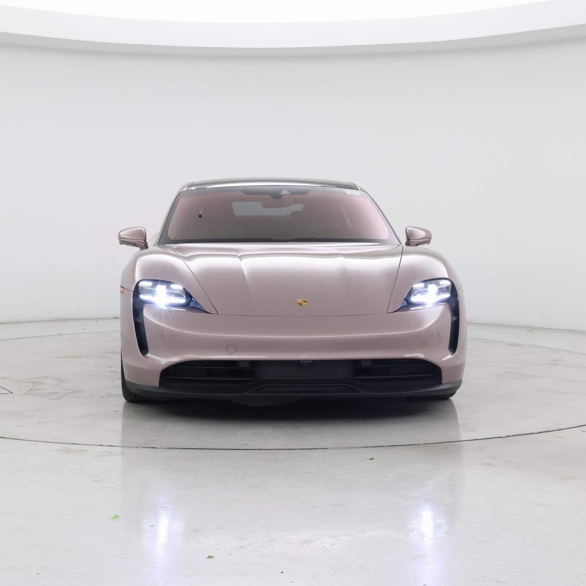 Thumbnail: 2021 Porsche Taycan - 5