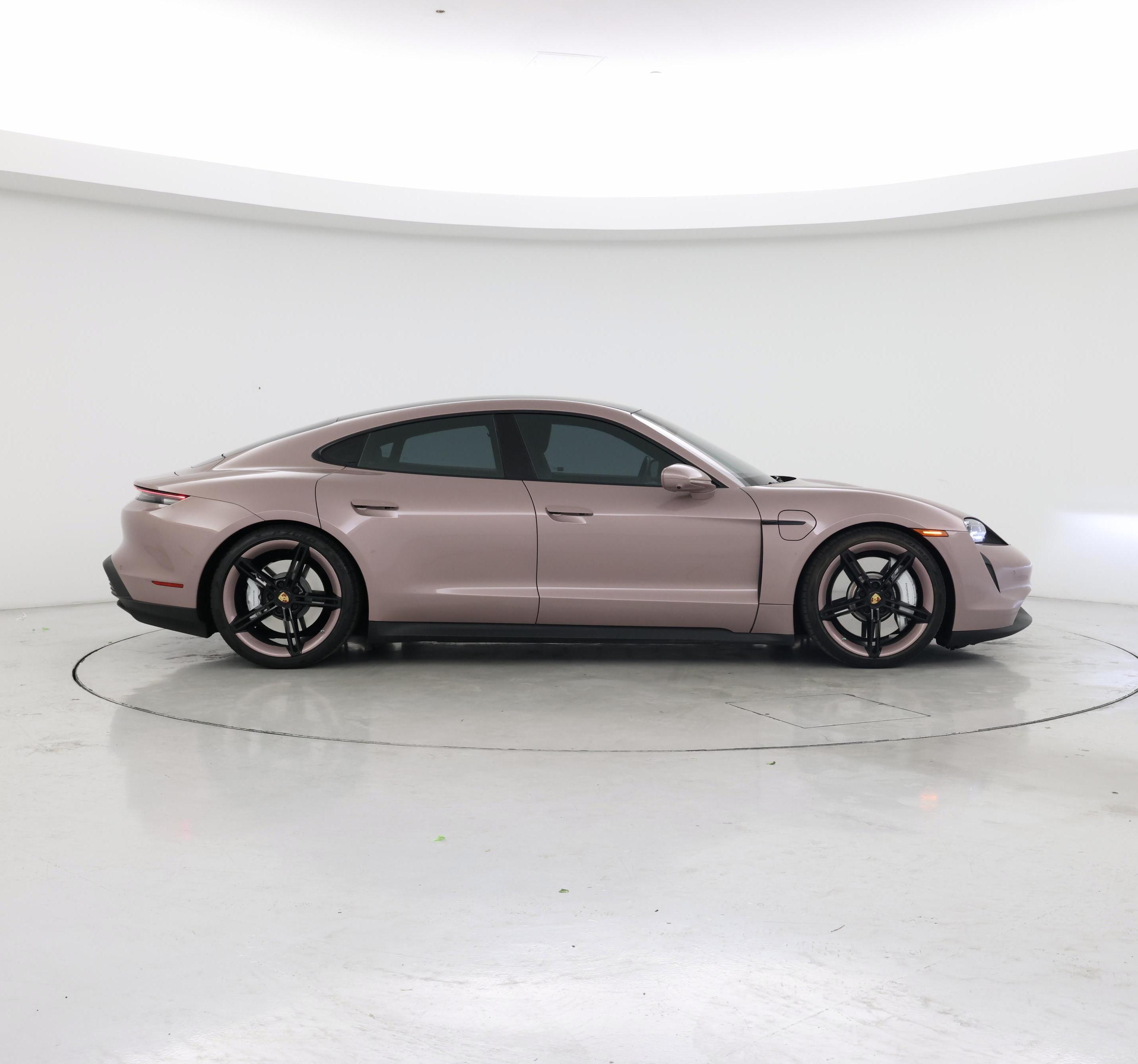 Thumbnail: 2021 Porsche Taycan - 7