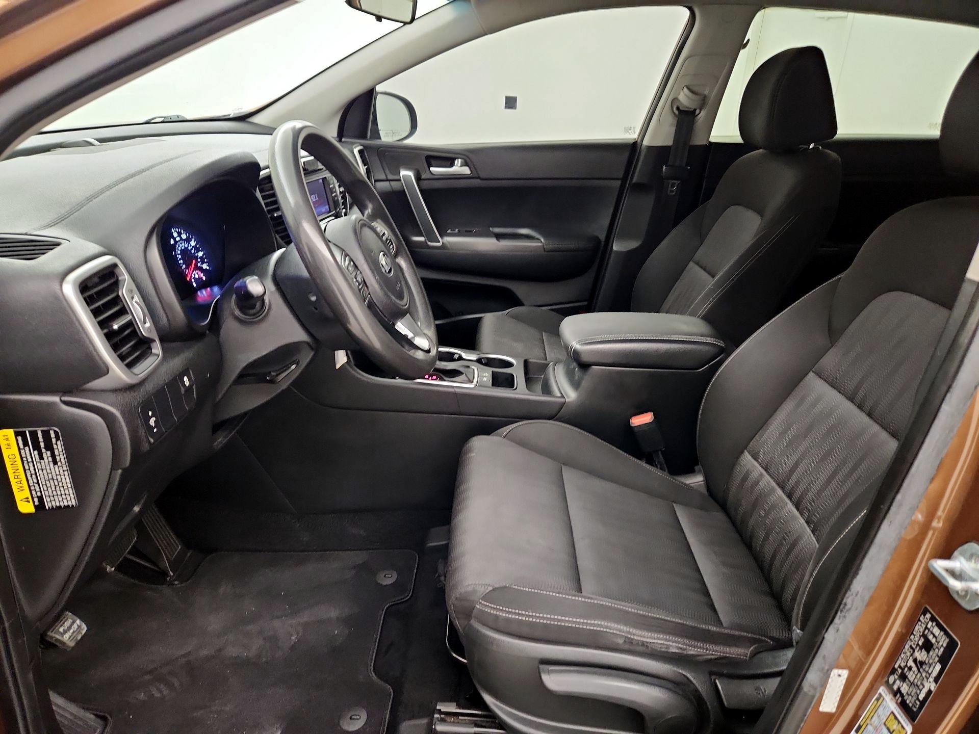 Thumbnail: 2019 Kia Sportage - 11