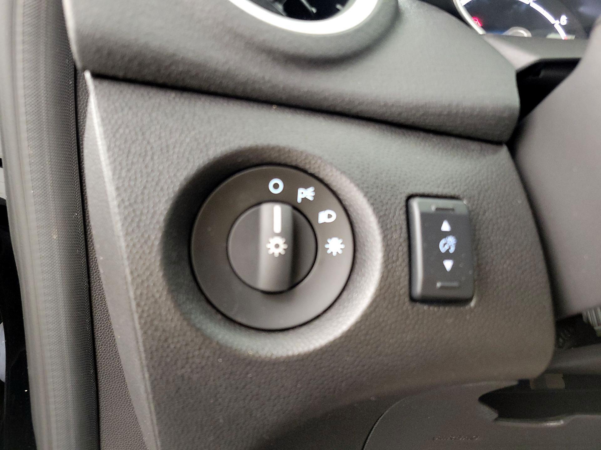 Thumbnail: 2019 Ford Fiesta - 13