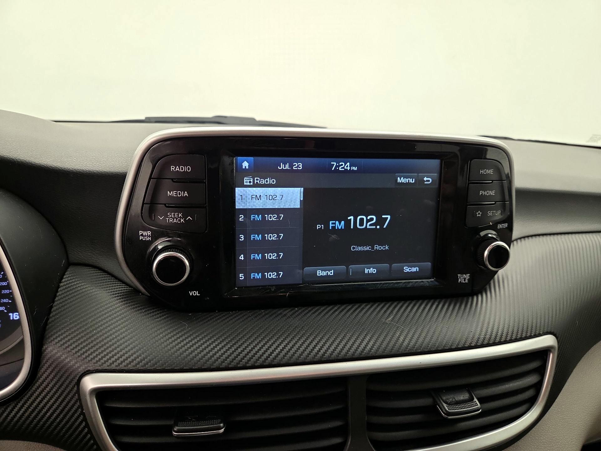 Thumbnail: 2019 Hyundai Tucson - 15