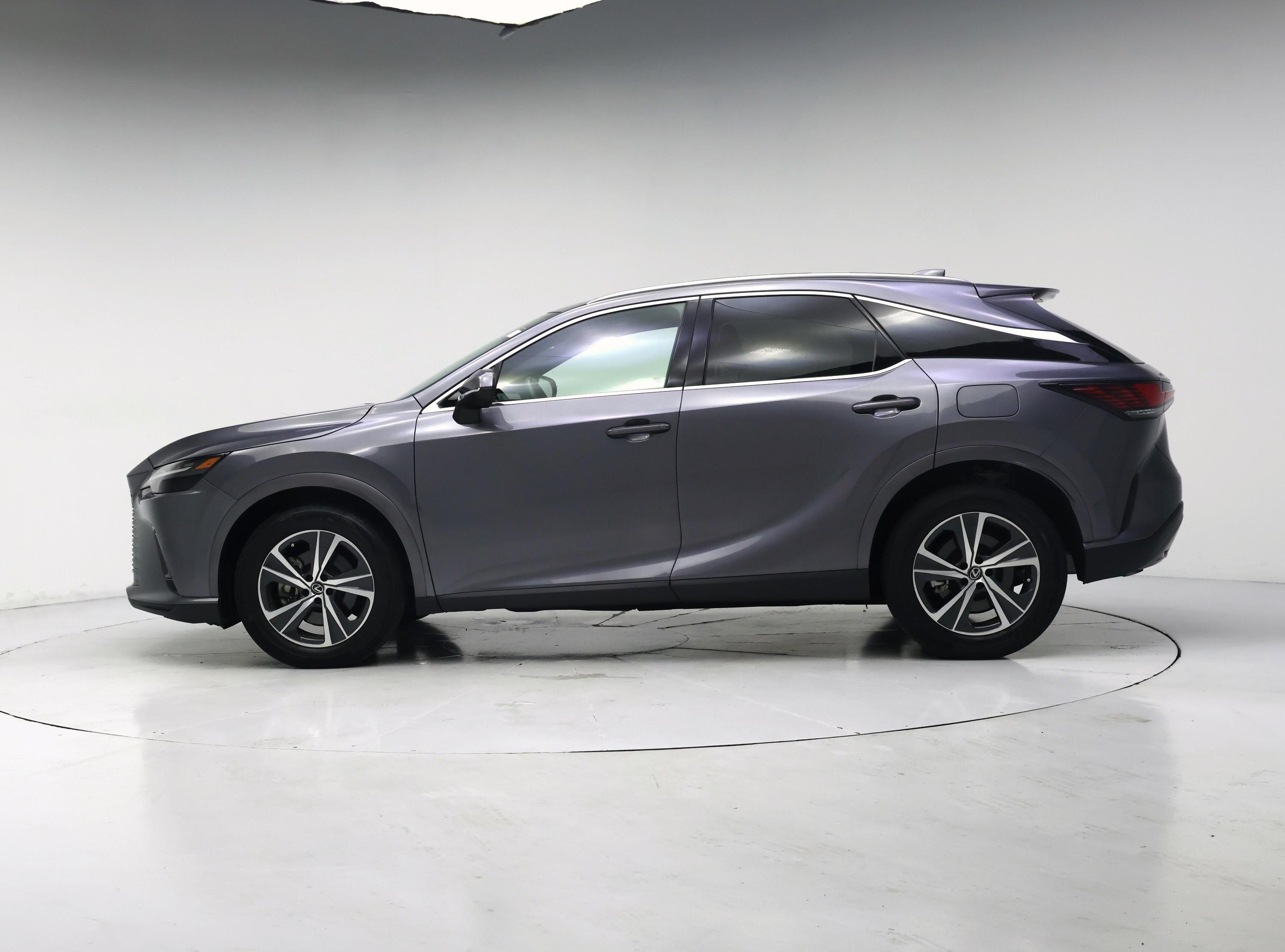 Thumbnail: 2023 Lexus RX - 3