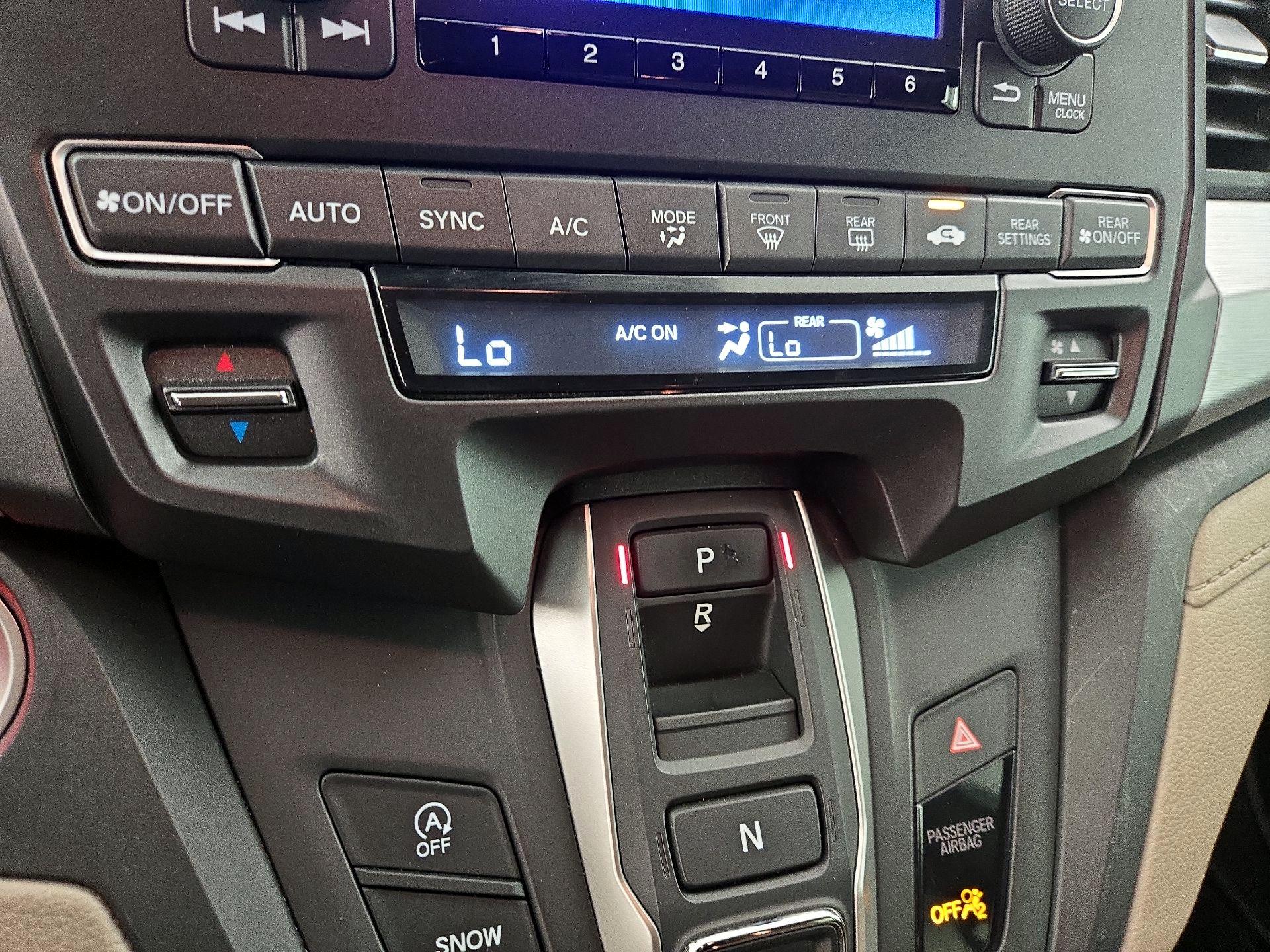 Thumbnail: 2021 Honda Odyssey - 16